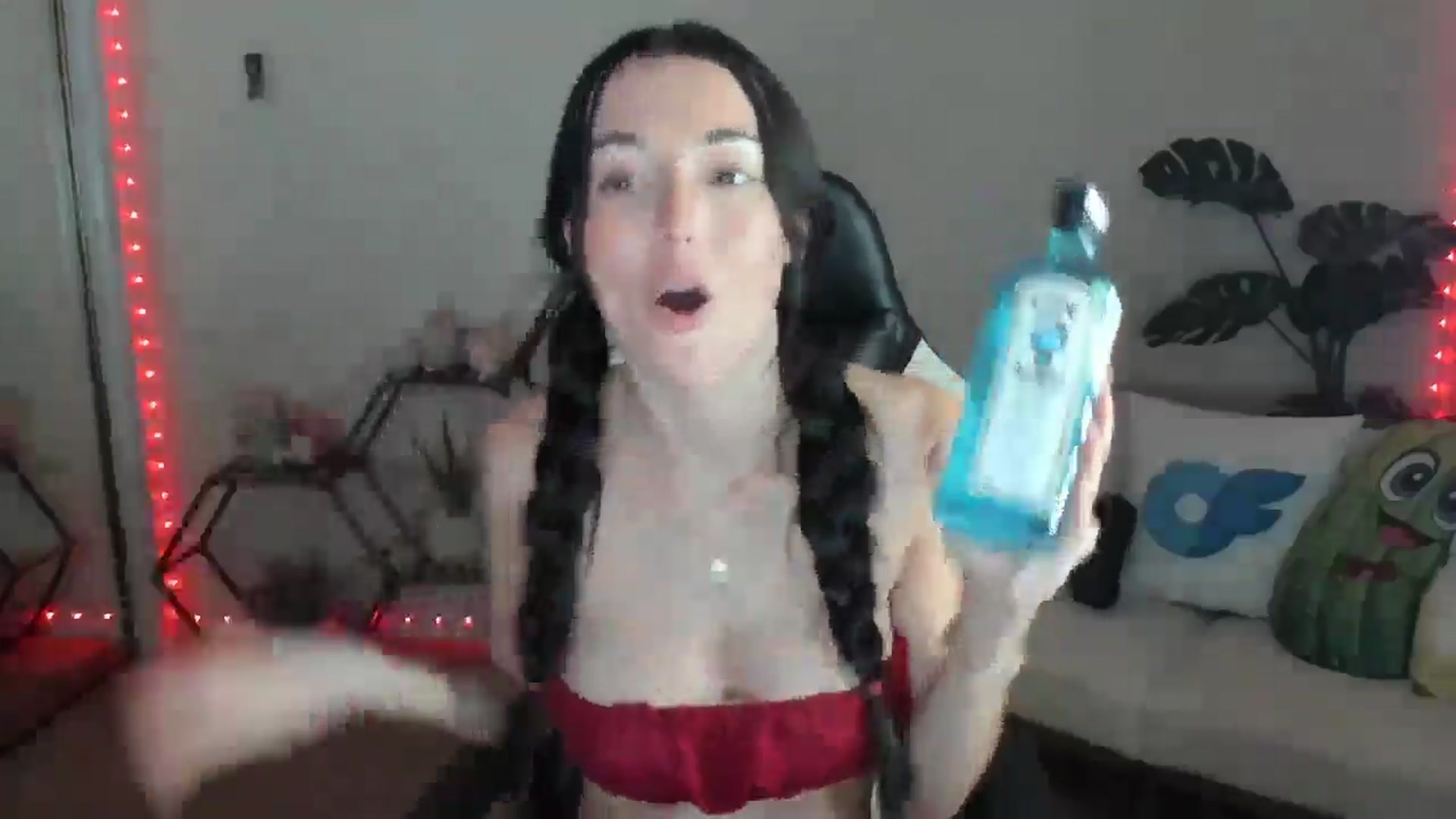 Gallery image thumbnail from SerenaBecker_'s myfreecams stream on, 07/08/2025, 05:02 image 14 of 20