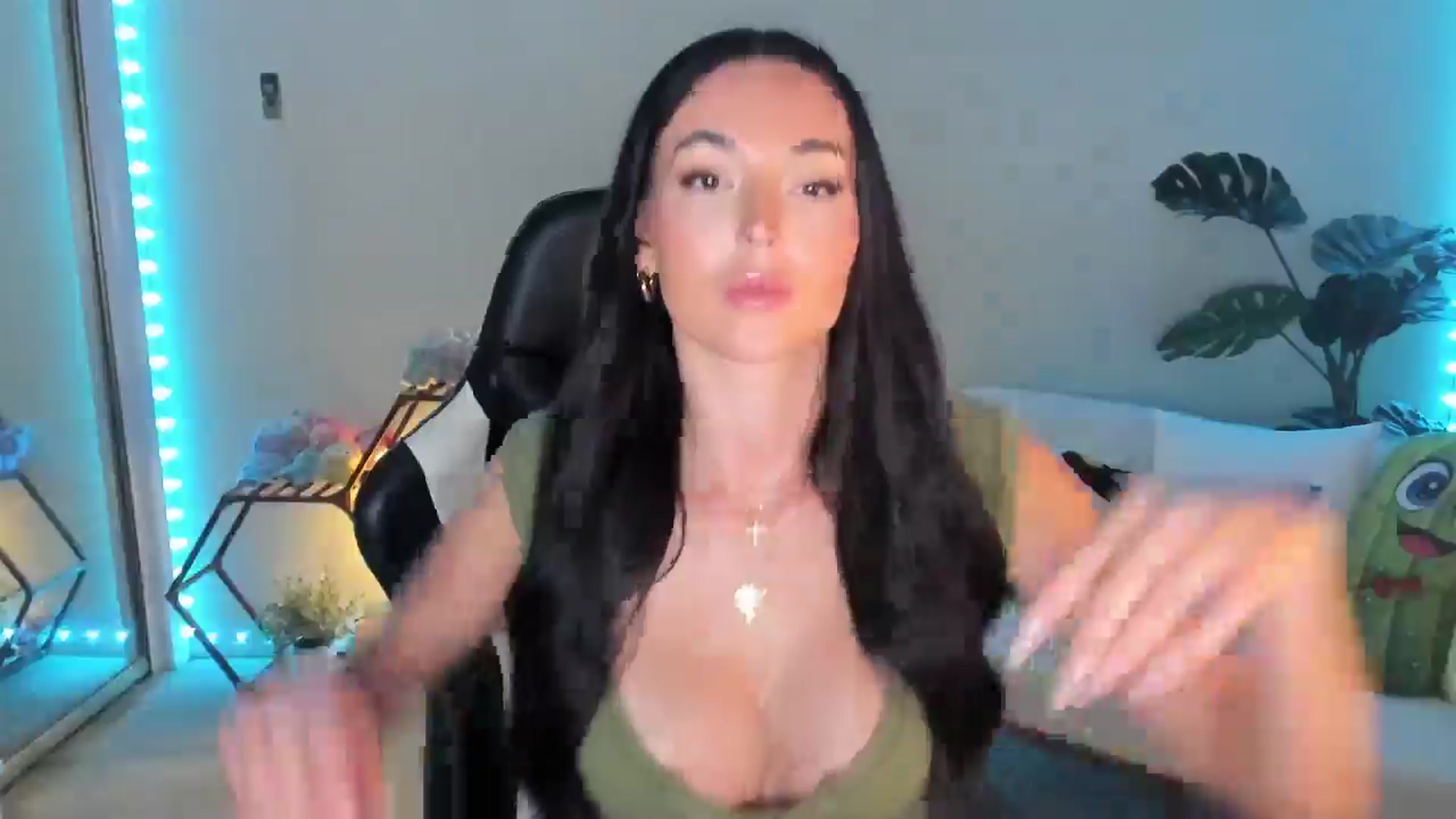 Gallery image thumbnail from SerenaBecker_'s myfreecams stream on, 07/31/2025, 05:46 image 3 of 20