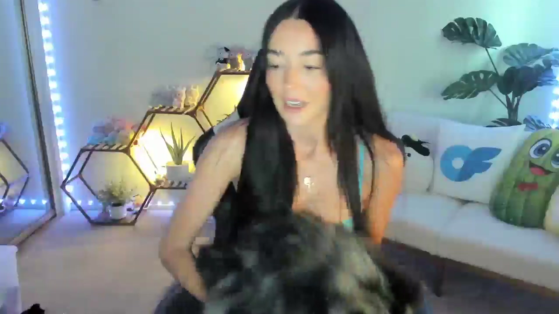 Gallery image thumbnail from SerenaBecker_'s myfreecams stream on, 08/01/2025, 05:19 image 2 of 20