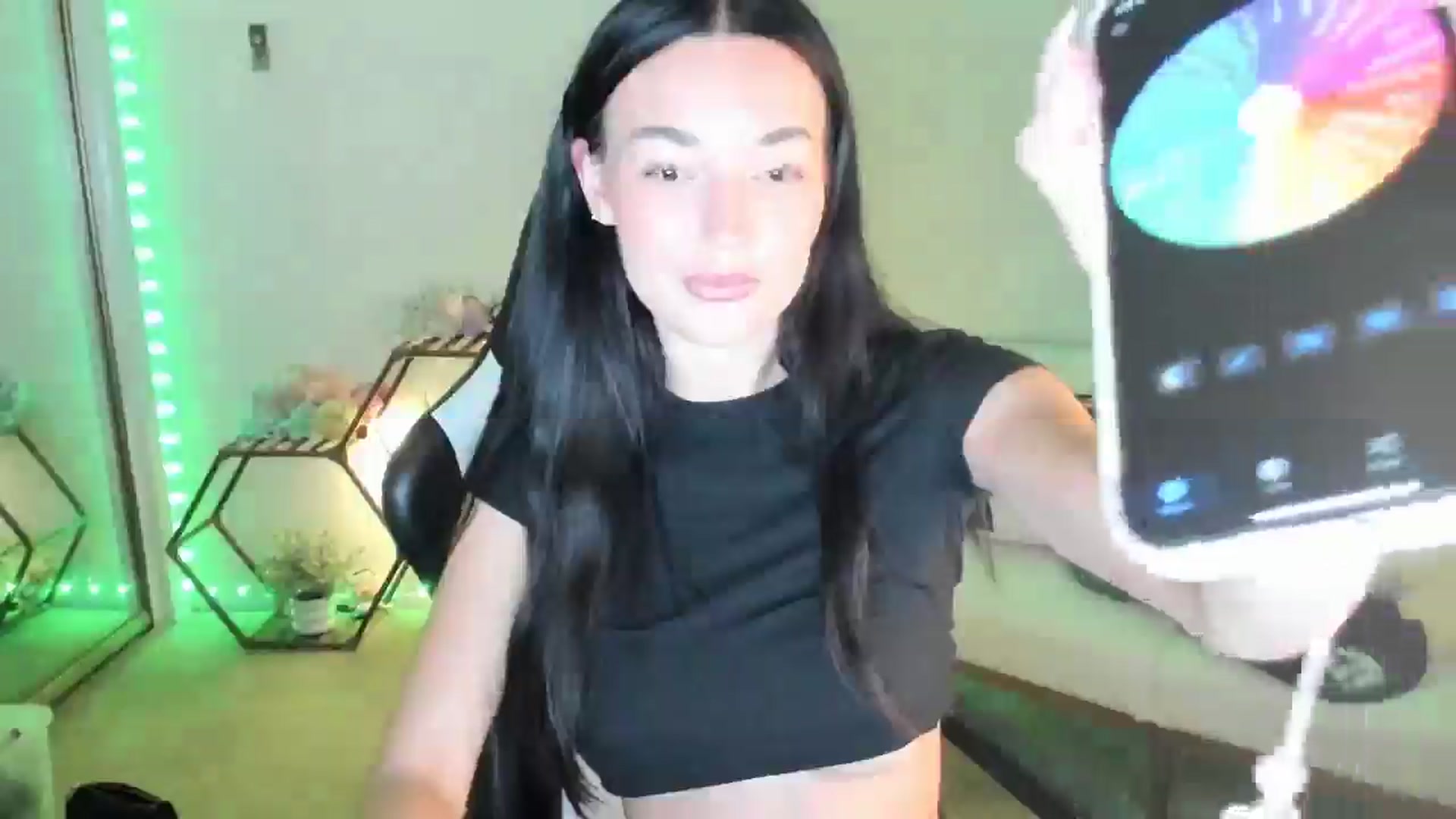 Gallery image thumbnail from SerenaBecker_'s myfreecams stream on, 08/12/2025, 06:27 image 6 of 20