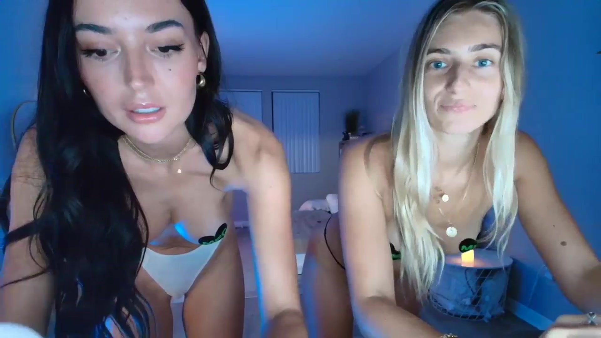 Gallery image thumbnail from SerenaBecker_'s myfreecams stream on, 09/11/2025, 07:31 image 14 of 20