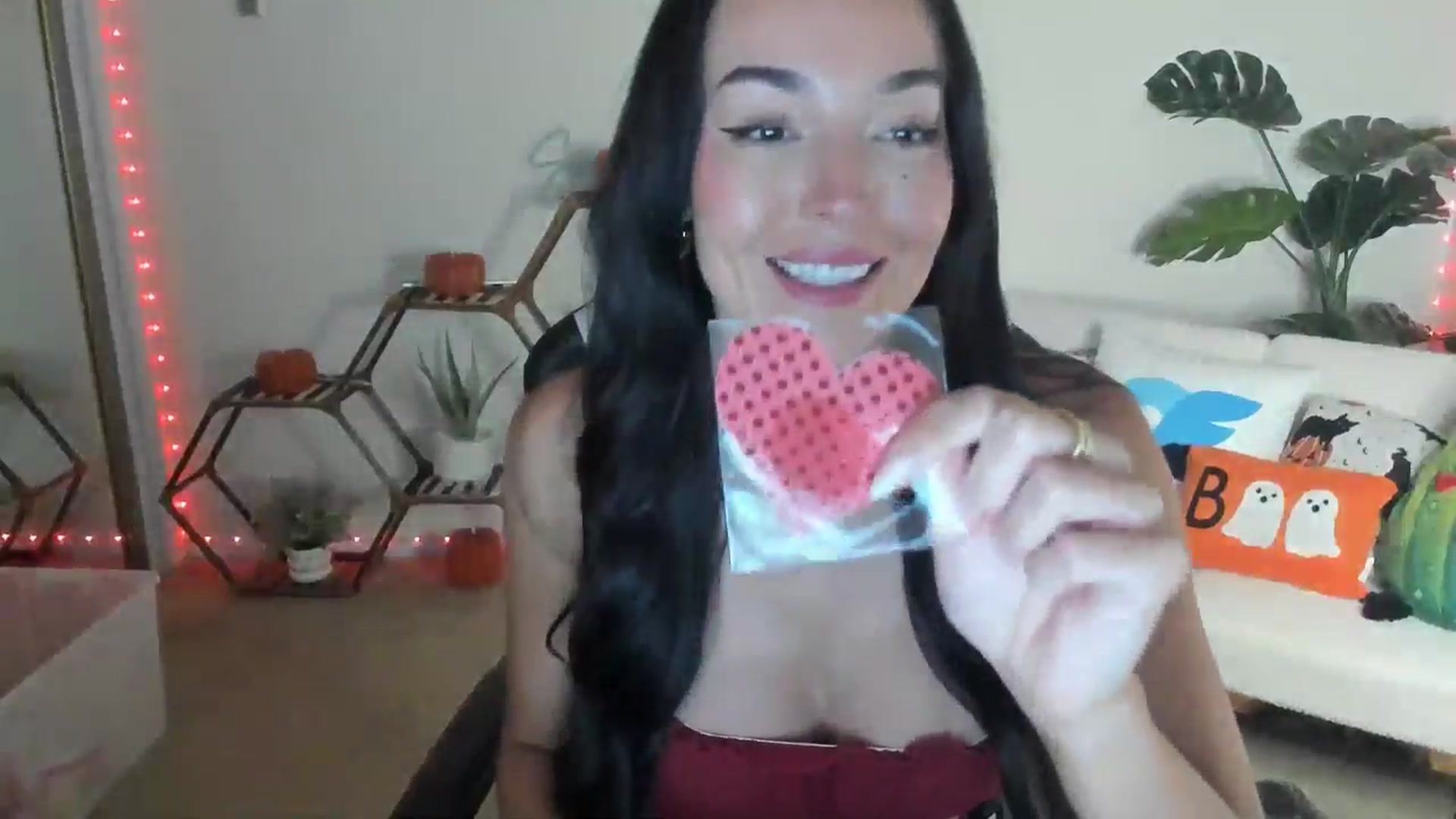 Gallery image thumbnail from SerenaBecker_'s myfreecams stream on, 09/27/2025, 04:19 image 16 of 20