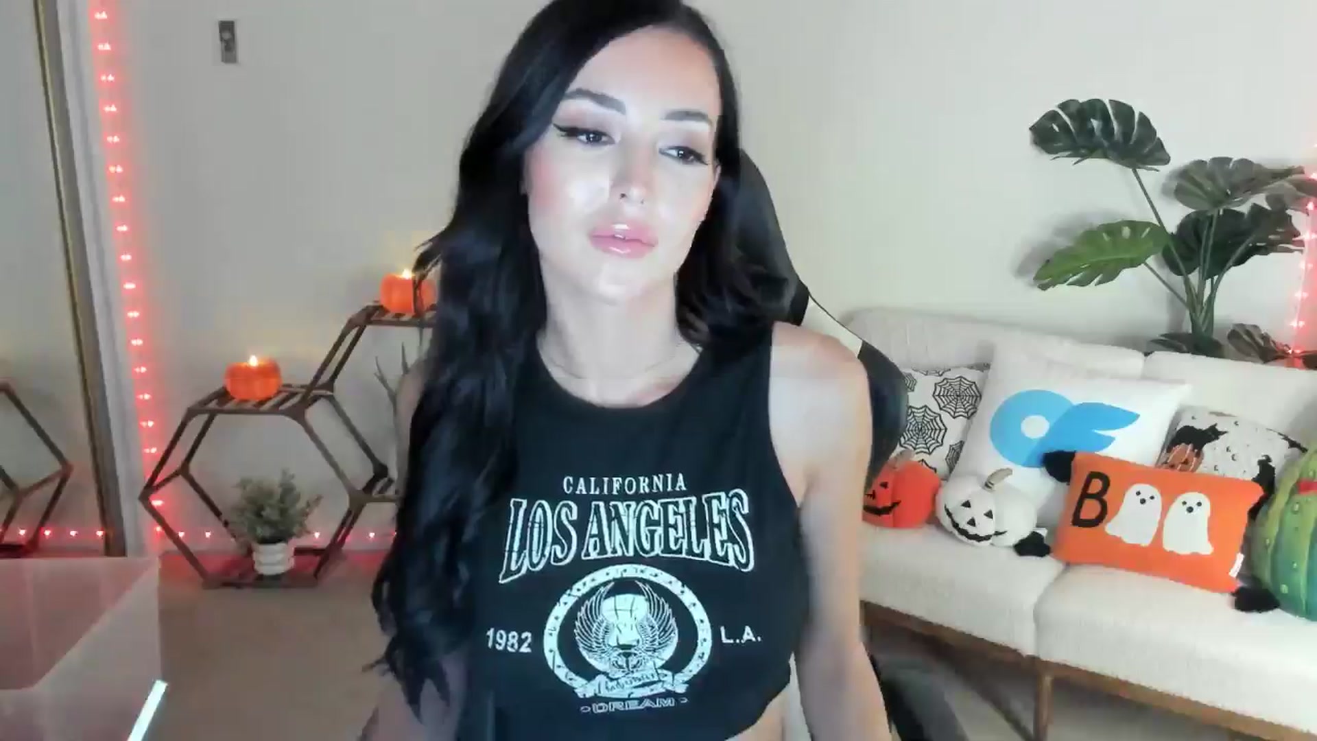 Gallery image thumbnail from SerenaBecker_'s myfreecams stream on, 10/01/2025, 03:29 image 13 of 20