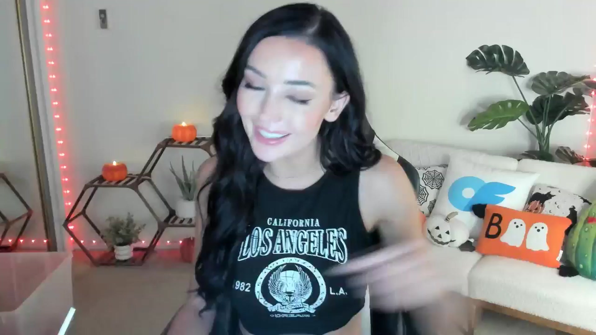 Gallery image thumbnail from SerenaBecker_'s myfreecams stream on, 10/01/2025, 03:29 image 14 of 20