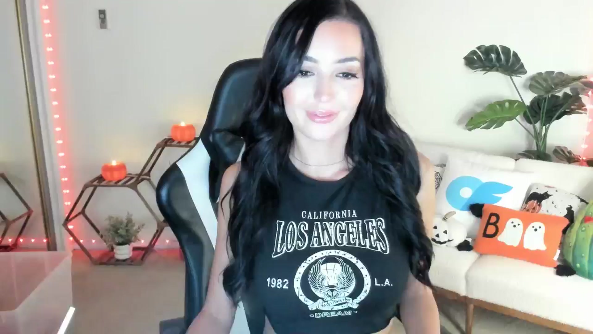 Gallery image thumbnail from SerenaBecker_'s myfreecams stream on, 10/01/2025, 03:29 image 9 of 20