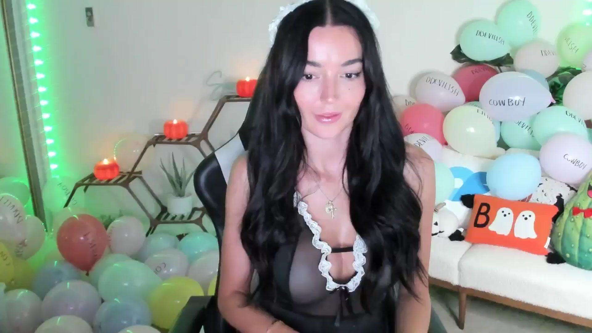Gallery image thumbnail from SerenaBecker_'s myfreecams stream on, 10/11/2025, 08:01 image 20 of 20