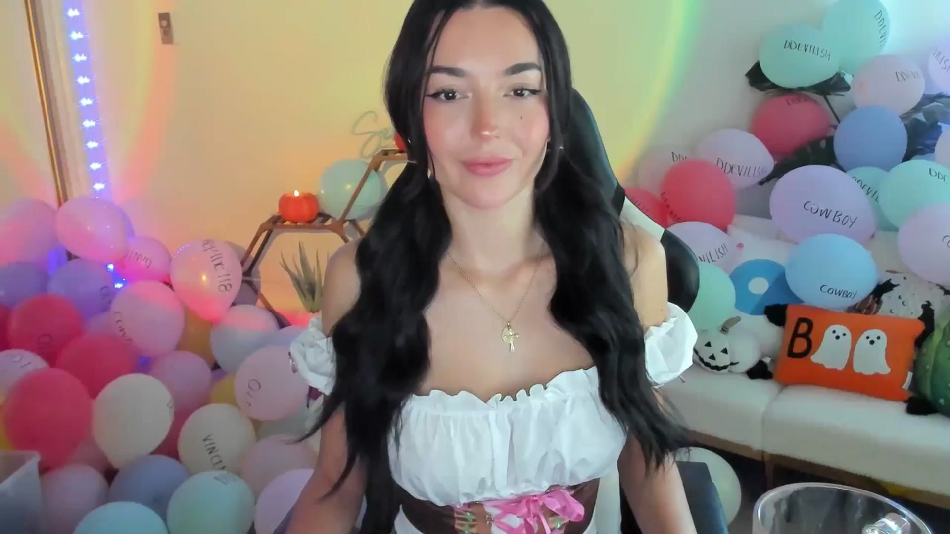 Gallery image thumbnail from SerenaBecker_'s myfreecams stream on, 10/15/2025, 23:59 image 5 of 20
