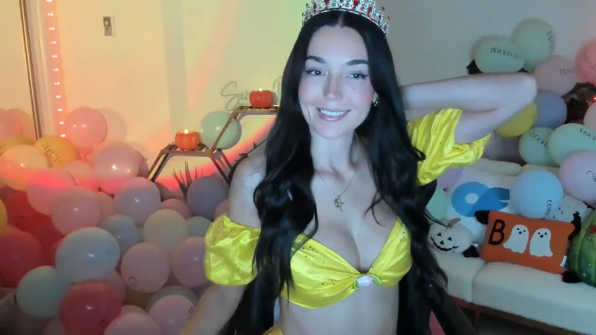 Gallery image thumbnail from SerenaBecker_'s myfreecams stream on, 10/18/2025, 03:36 image 5 of 20