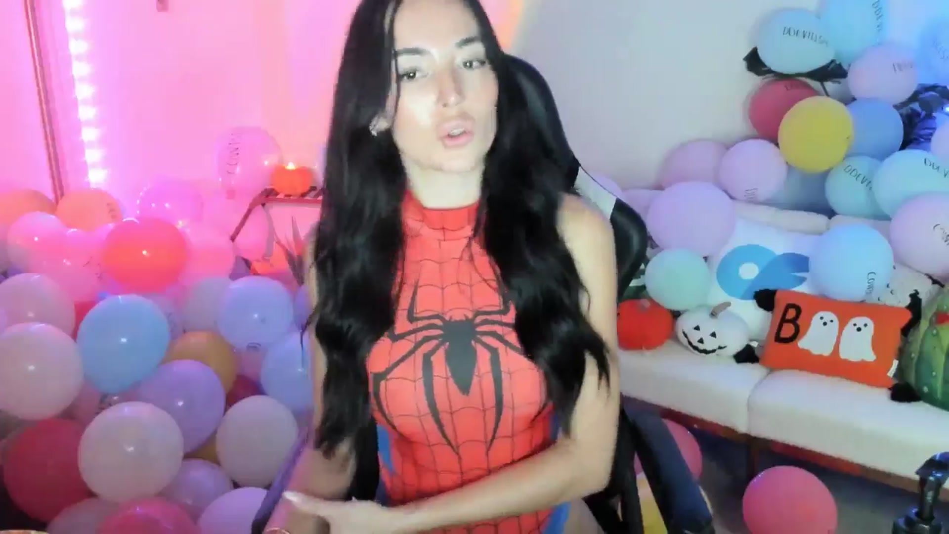 Gallery image thumbnail from SerenaBecker_'s myfreecams stream on, 10/20/2025, 02:44 image 19 of 20