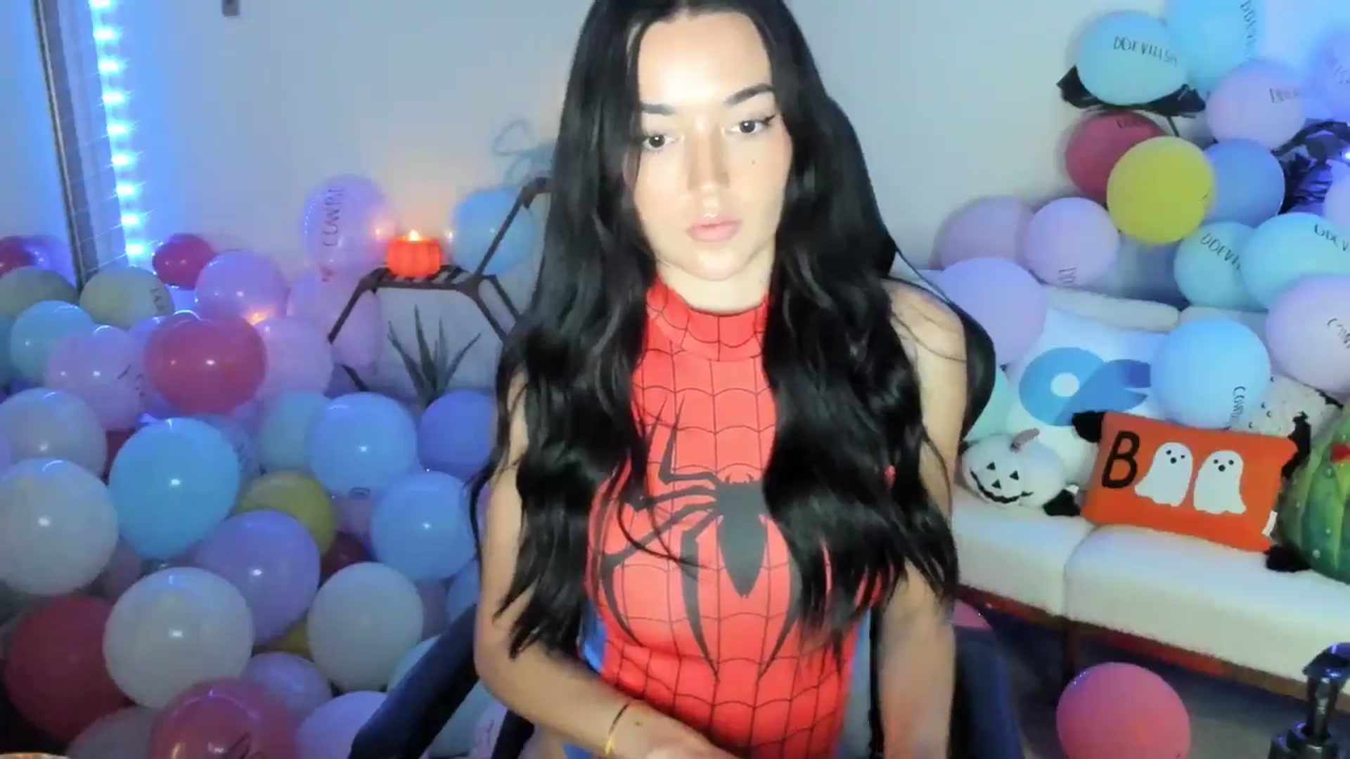 Gallery image thumbnail from SerenaBecker_'s myfreecams stream on, 10/20/2025, 02:44 image 14 of 20