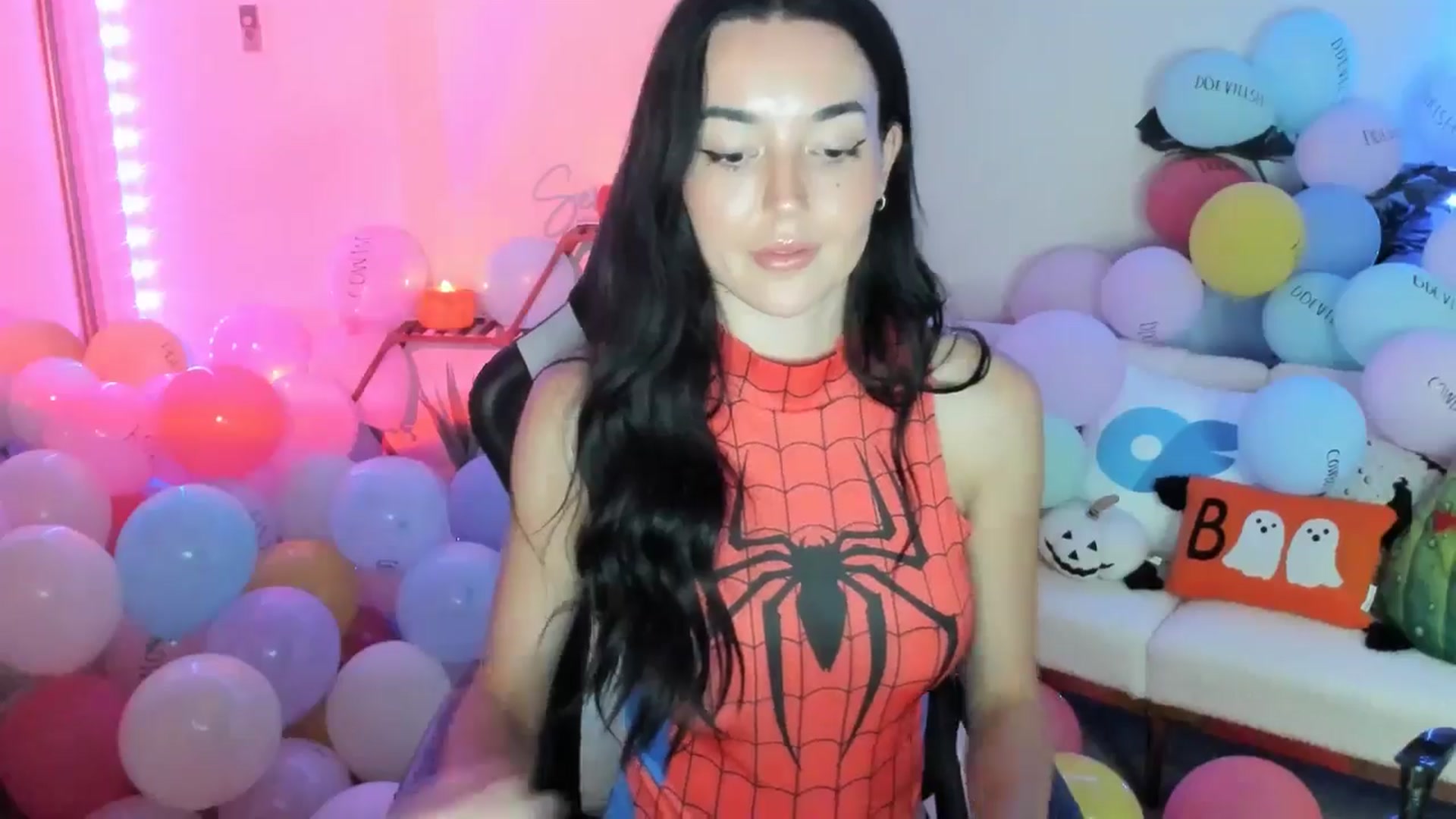 Gallery image thumbnail from SerenaBecker_'s myfreecams stream on, 10/20/2025, 03:47 image 20 of 20