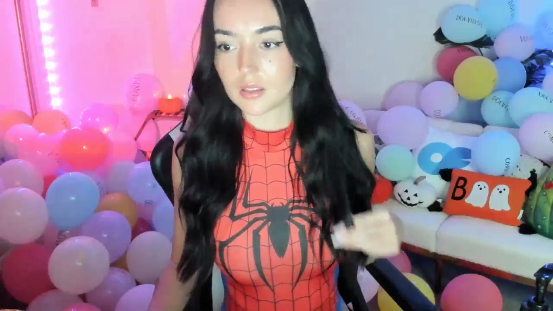 Gallery image thumbnail from SerenaBecker_'s myfreecams stream on, 10/20/2025, 03:47 image 2 of 20