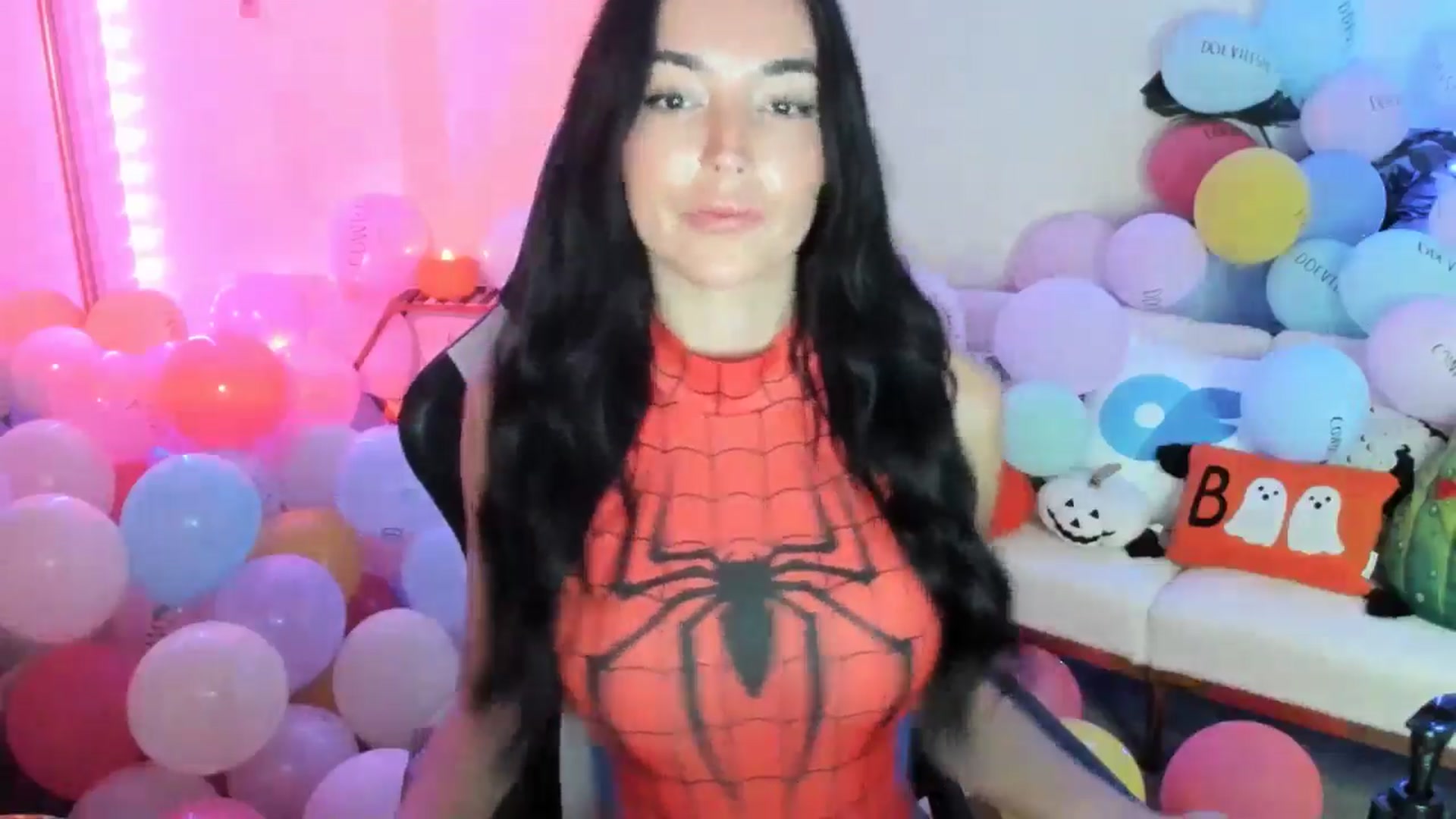Gallery image thumbnail from SerenaBecker_'s myfreecams stream on, 10/20/2025, 03:47 image 9 of 20