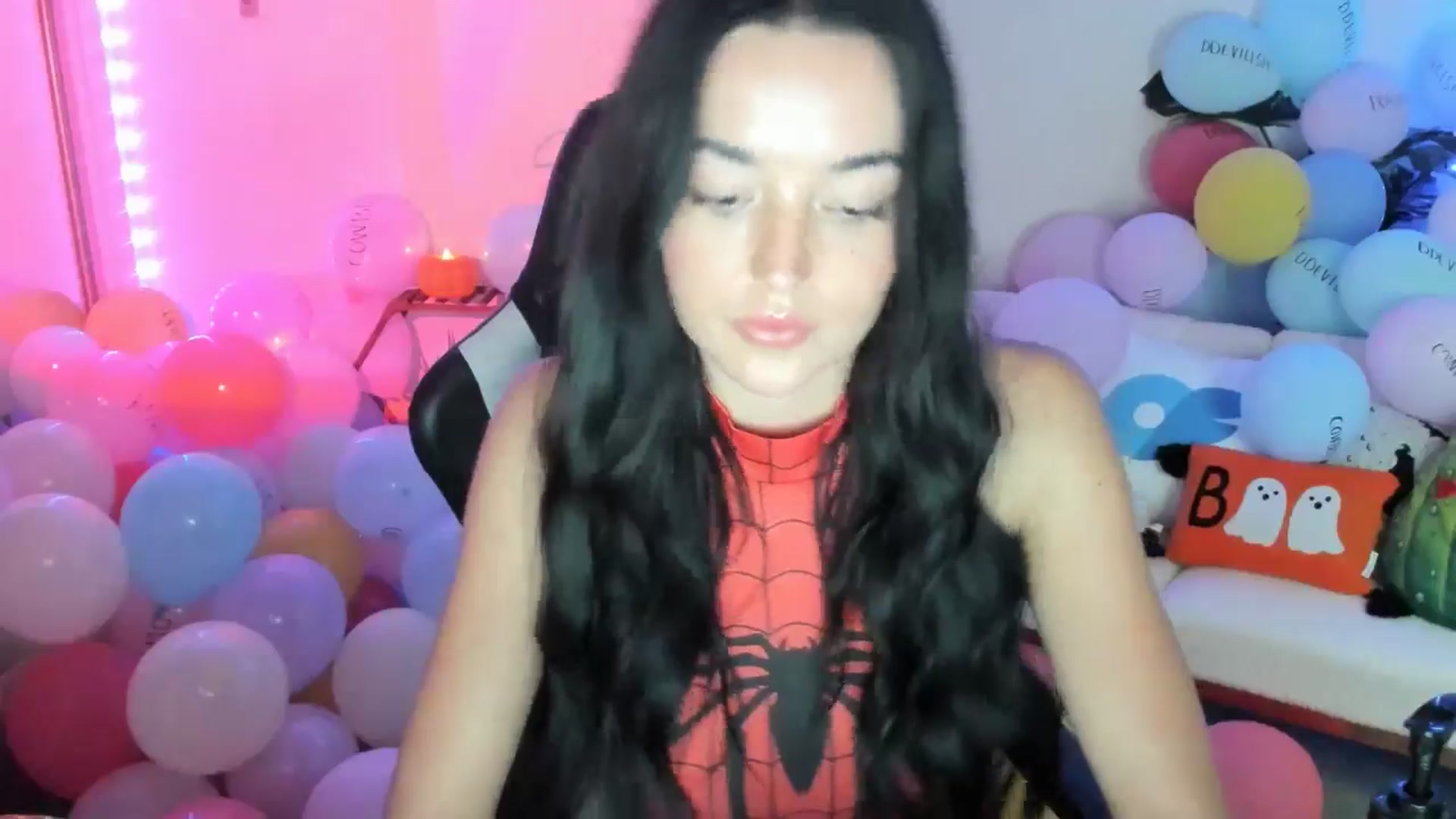 Gallery image thumbnail from SerenaBecker_'s myfreecams stream on, 10/20/2025, 03:47 image 10 of 20
