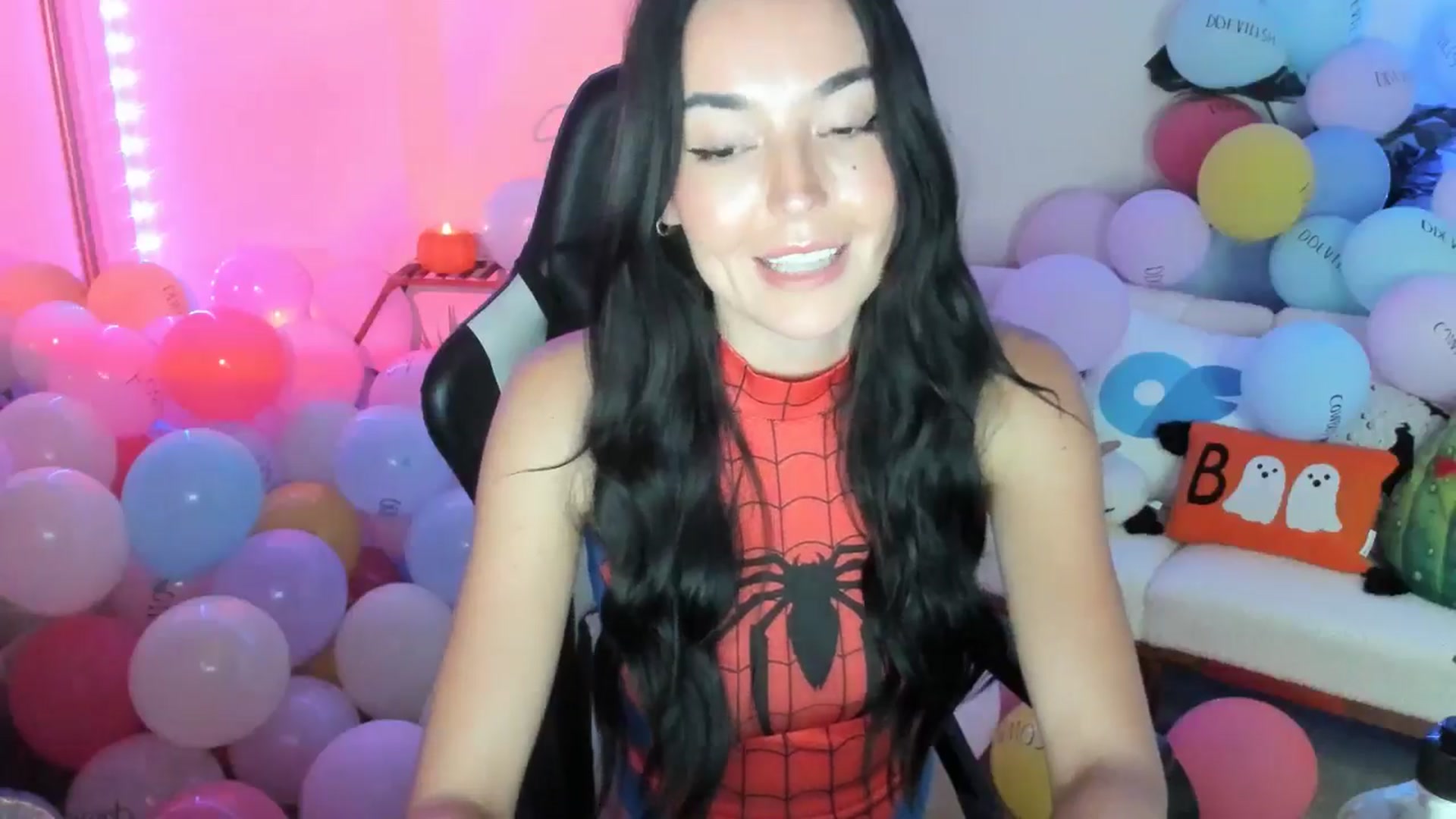 Gallery image thumbnail from SerenaBecker_'s myfreecams stream on, 10/20/2025, 05:30 image 5 of 20