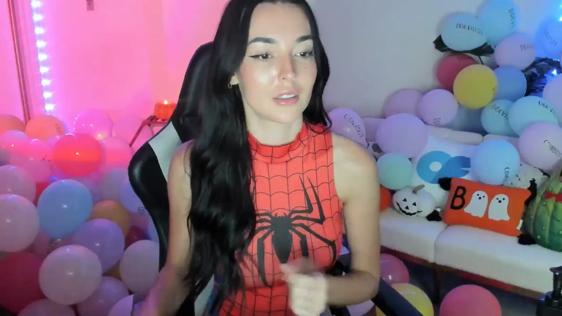 Gallery image thumbnail from SerenaBecker_'s myfreecams stream on, 10/20/2025, 05:30 image 20 of 20