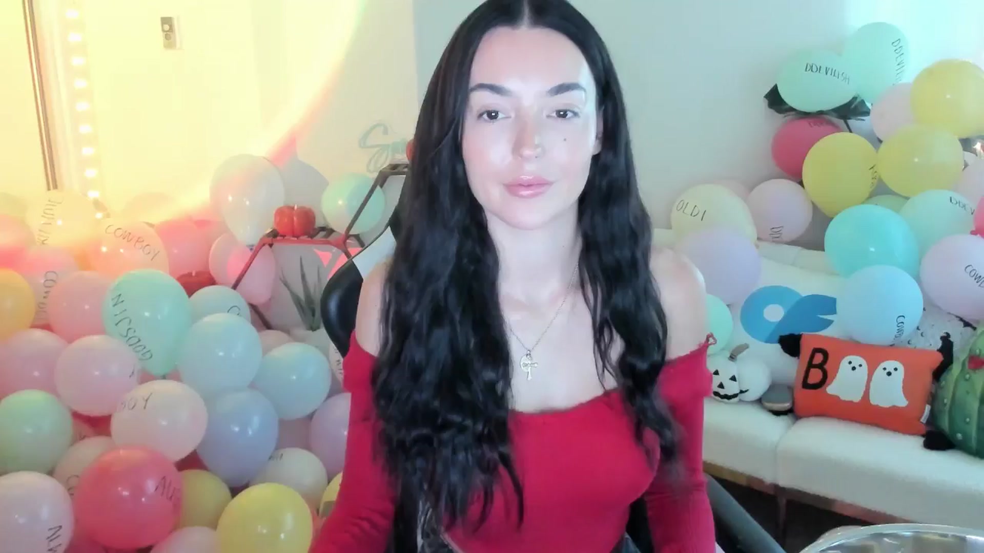Gallery image thumbnail from SerenaBecker_'s myfreecams stream on, 10/23/2025, 24:58 image 7 of 20