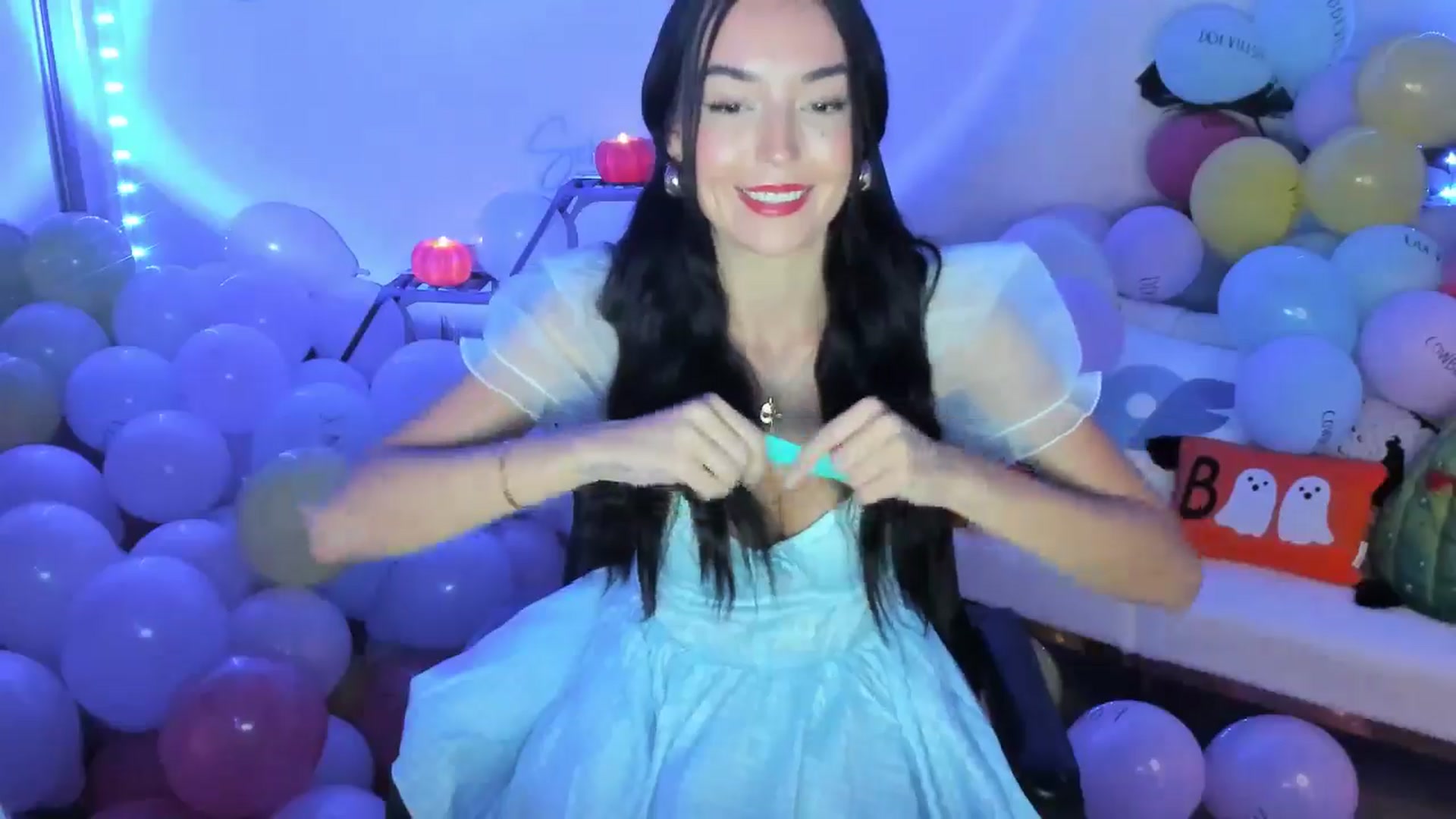 Gallery image thumbnail from SerenaBecker_'s myfreecams stream on, 10/24/2025, 05:59 image 4 of 20