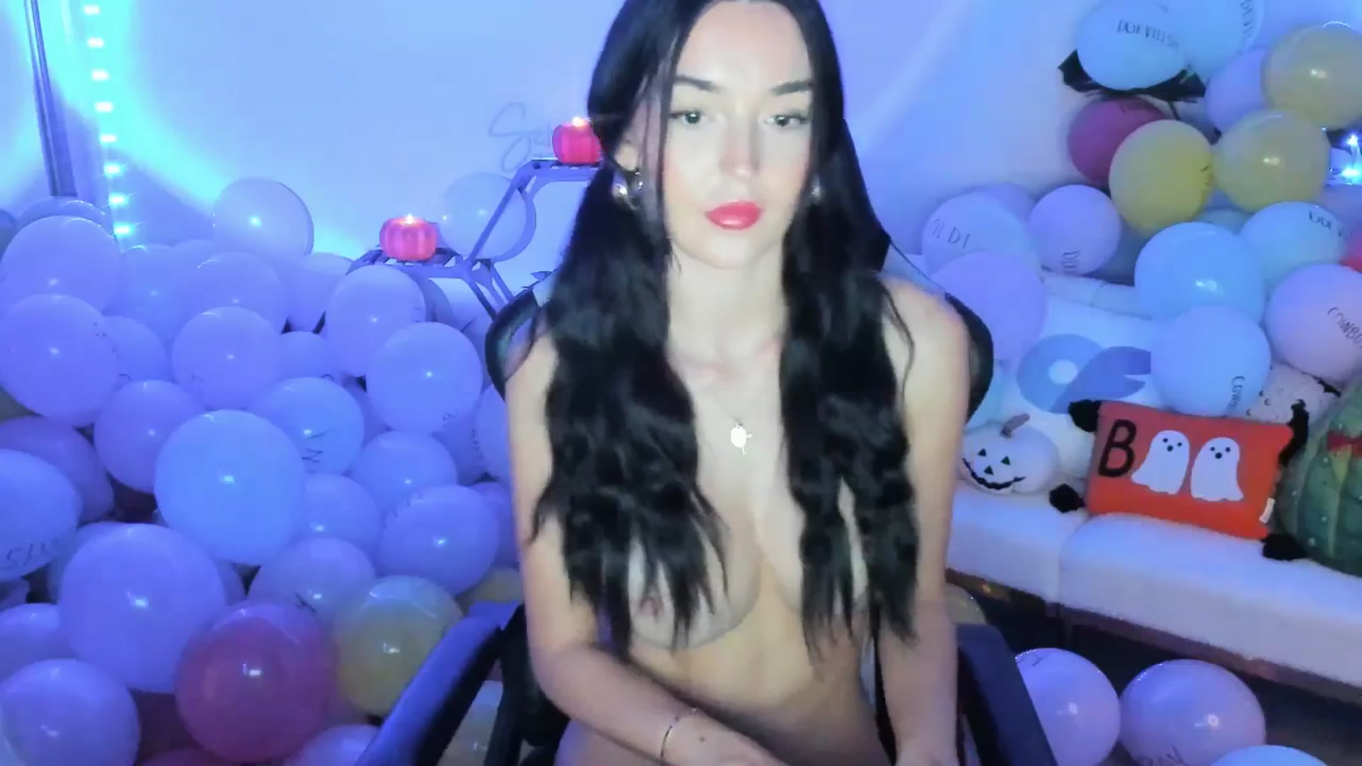 Gallery image thumbnail from SerenaBecker_'s myfreecams stream on, 10/24/2025, 05:59 image 18 of 20