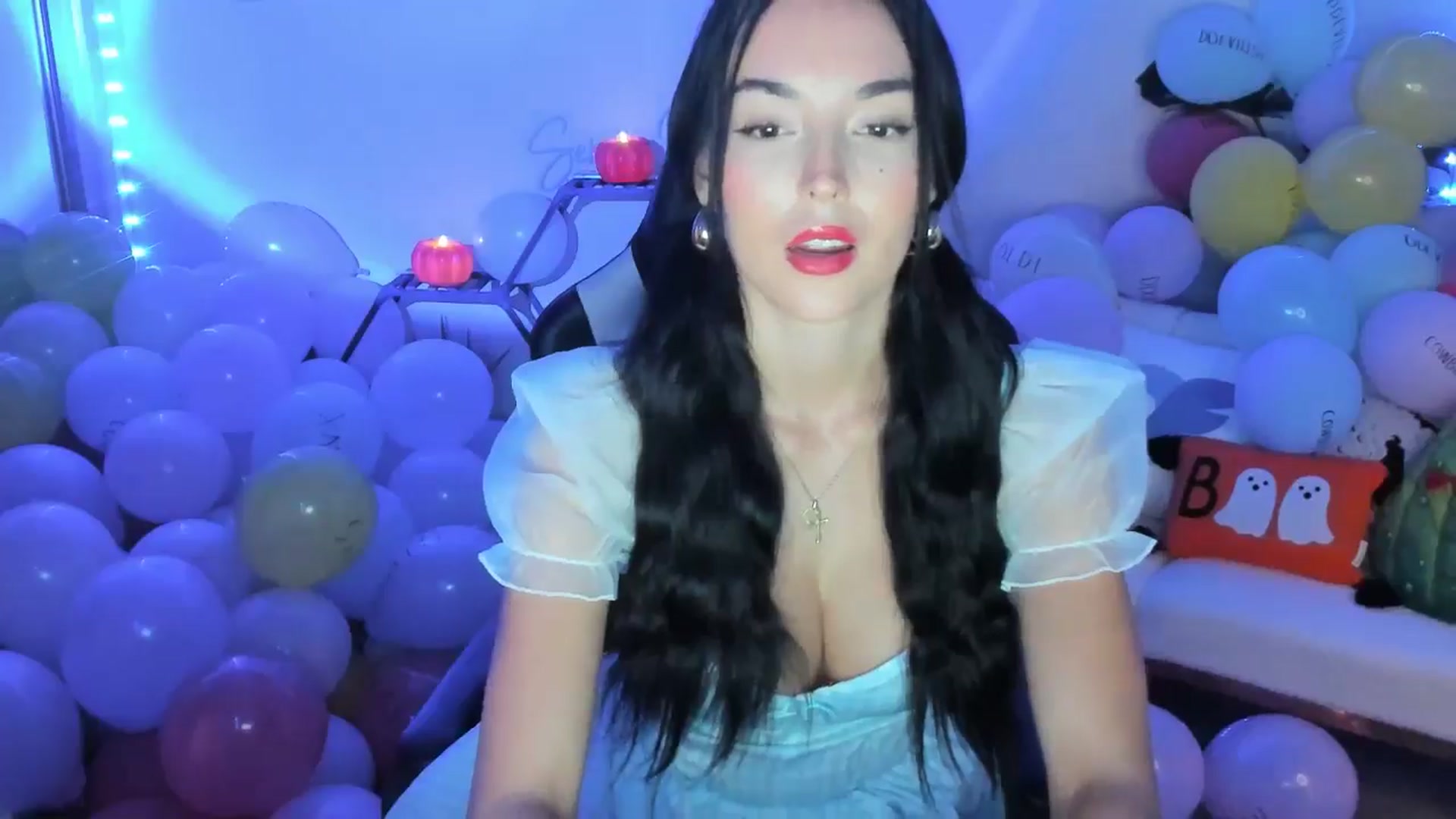 Gallery image thumbnail from SerenaBecker_'s myfreecams stream on, 10/24/2025, 05:59 image 2 of 20