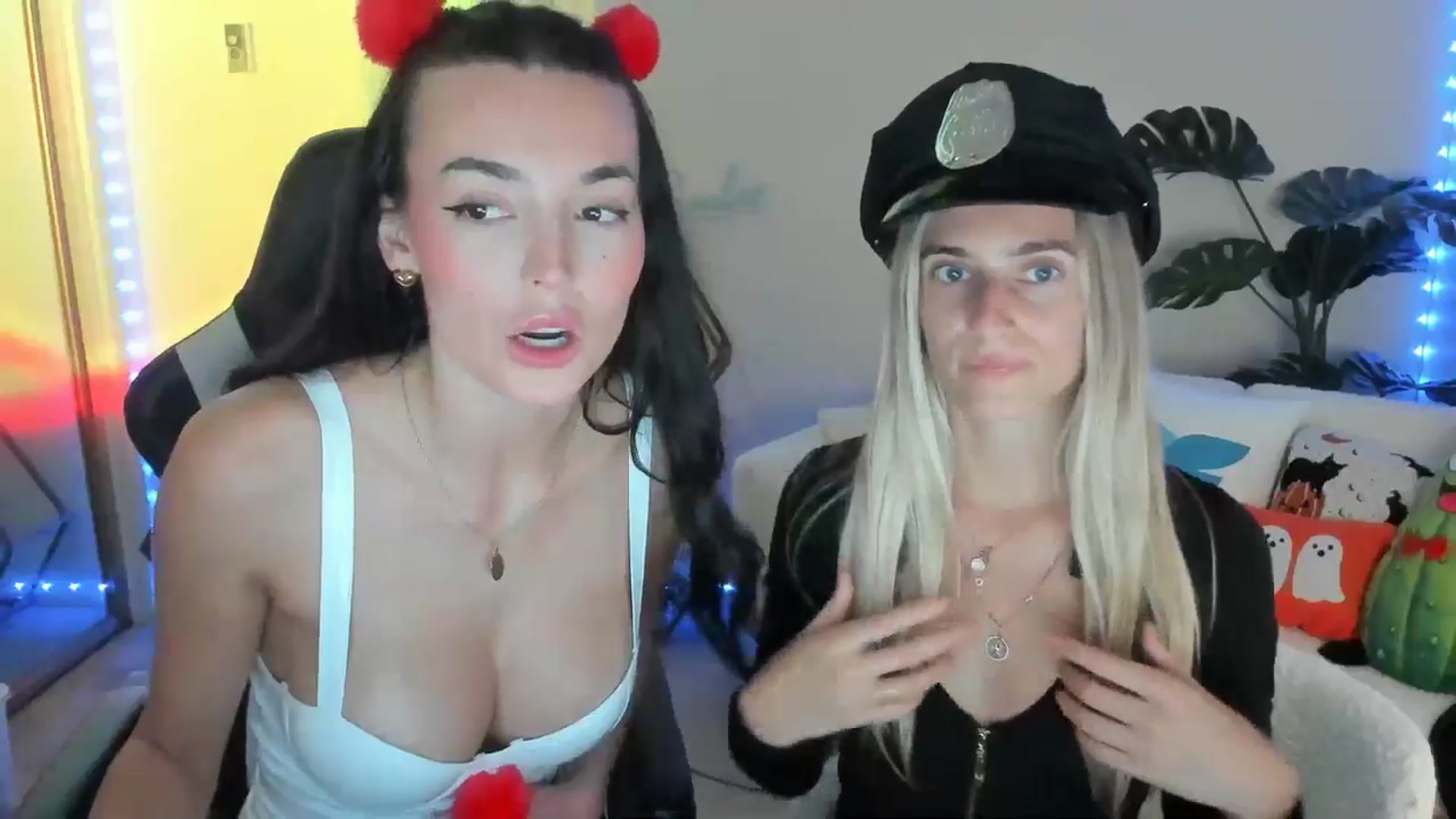 Gallery image thumbnail from SerenaBecker_'s myfreecams stream on, 10/30/2025, 08:04 image 9 of 20