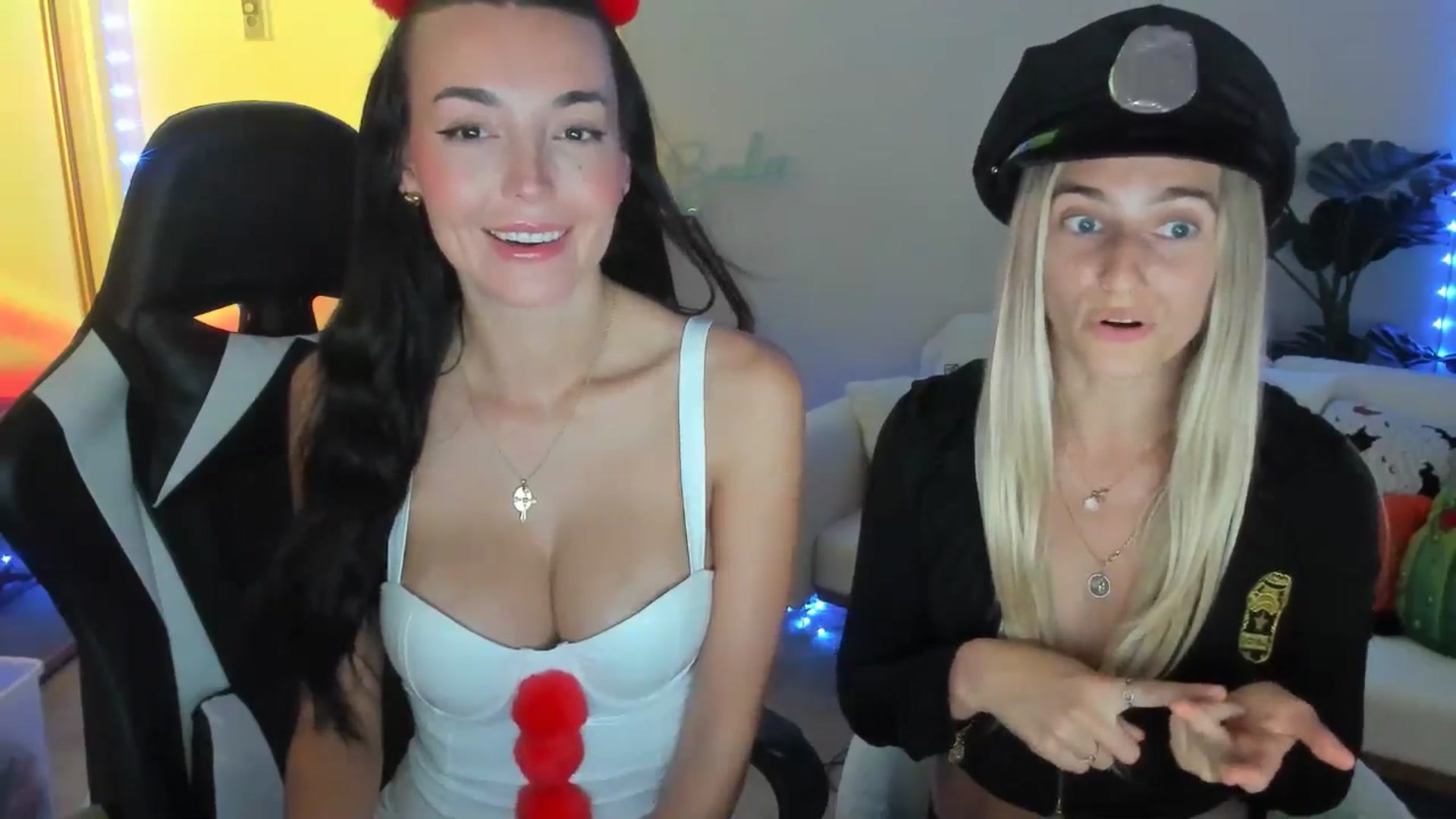 Gallery image thumbnail from SerenaBecker_'s myfreecams stream on, 10/30/2025, 08:04 image 14 of 20