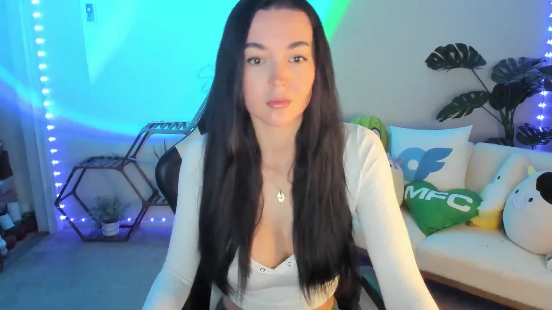 Gallery image thumbnail from SerenaBecker_'s myfreecams stream on, 01/10/2026, 04:13 image 7 of 20