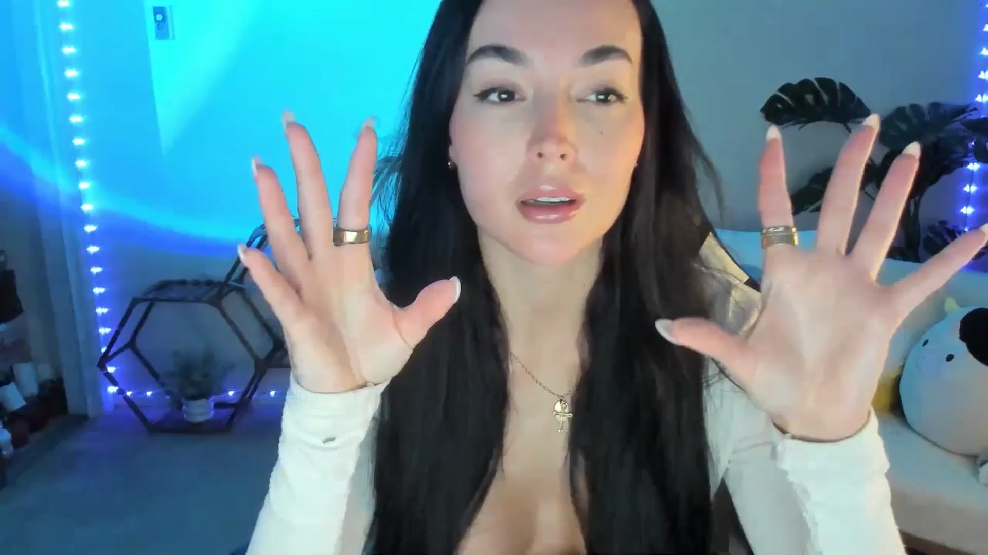 Gallery image thumbnail from SerenaBecker_'s myfreecams stream on, 01/10/2026, 04:13 image 3 of 20