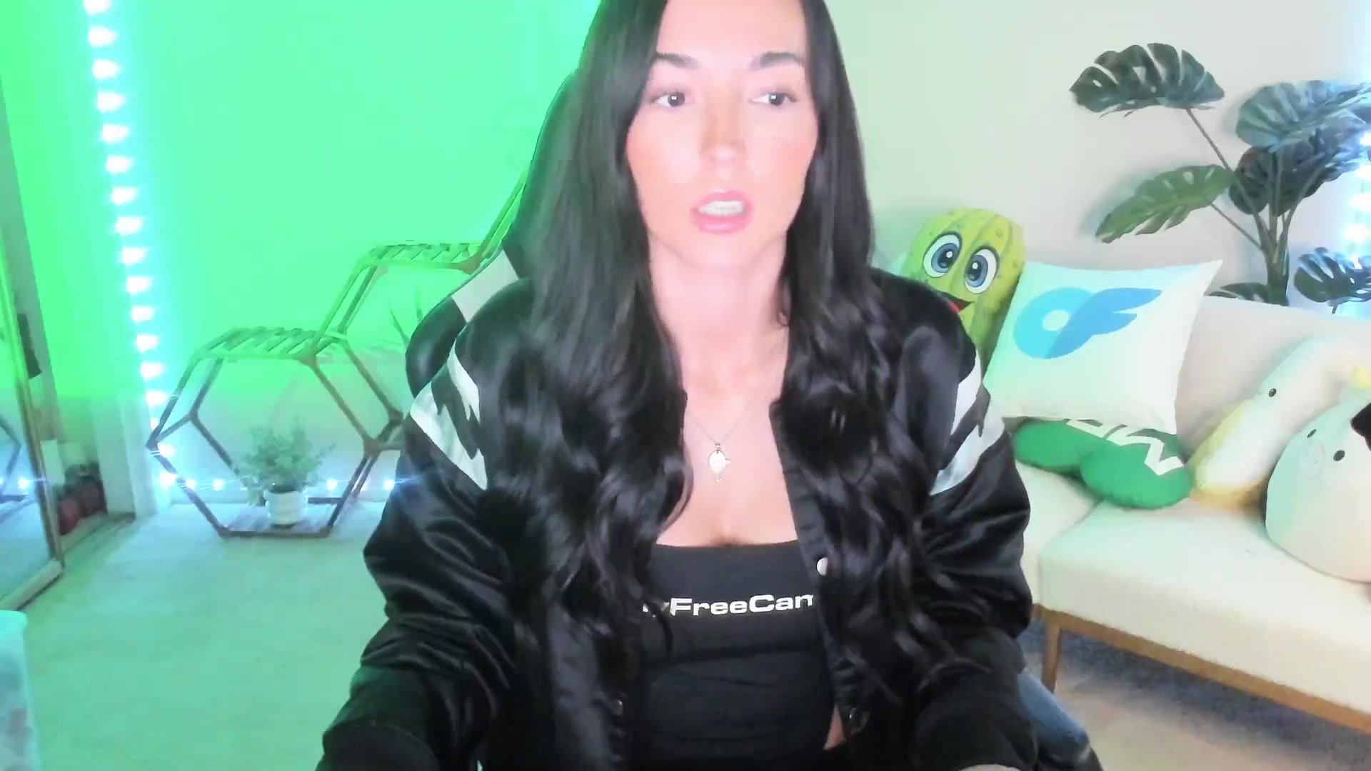 Gallery image thumbnail from SerenaBecker_'s myfreecams stream on, 01/23/2026, 06:10 image 3 of 20