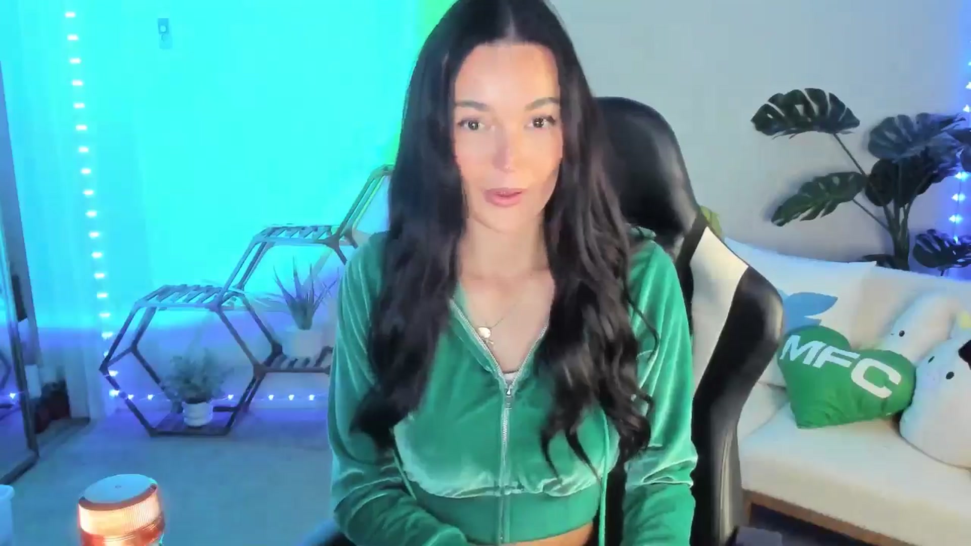 Gallery image thumbnail from SerenaBecker_'s myfreecams stream on, 01/26/2026, 02:25 image 5 of 20