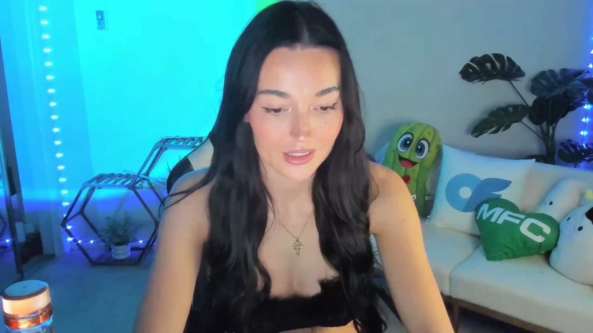 Gallery image thumbnail from SerenaBecker_'s myfreecams stream on, 01/26/2026, 02:25 image 14 of 20