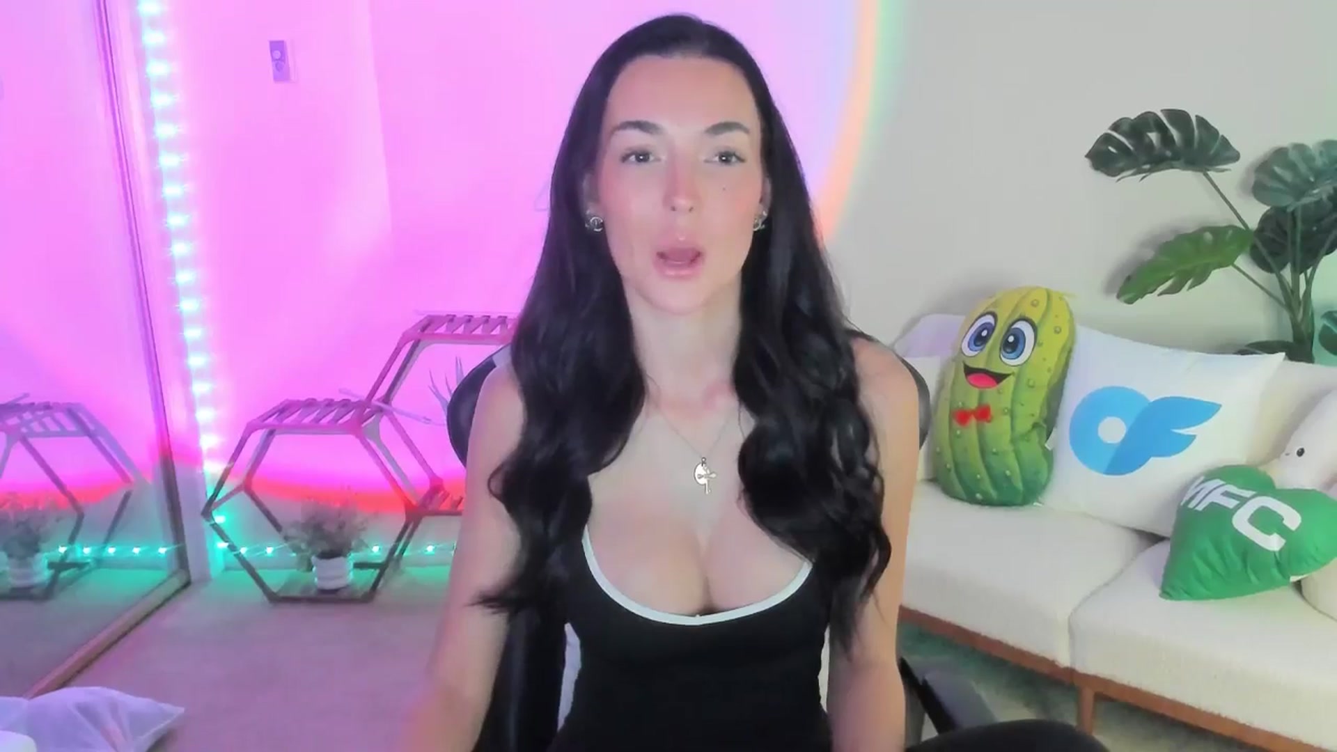 Gallery image thumbnail from SerenaBecker_'s myfreecams stream on, 02/02/2026, 02:50 image 12 of 20