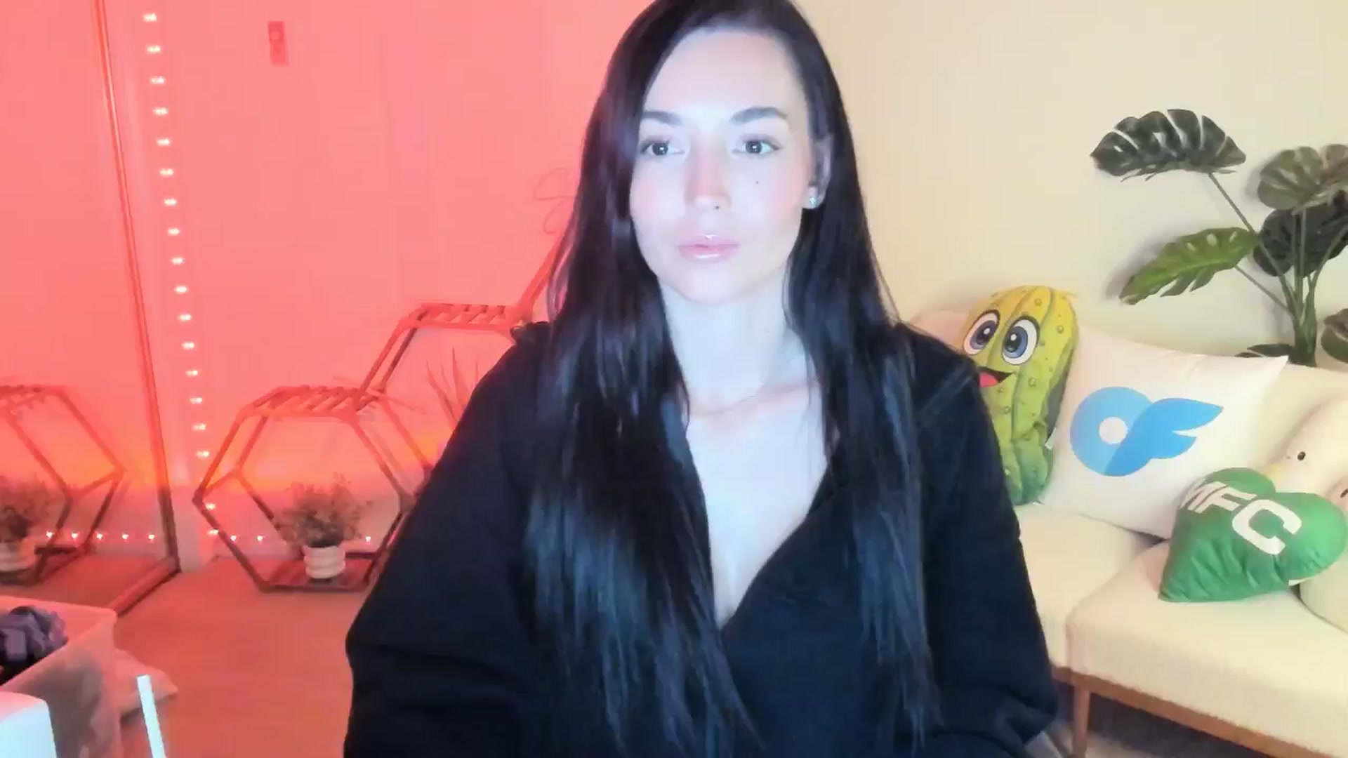 Gallery image thumbnail from SerenaBecker_'s myfreecams stream on, 02/05/2026, 05:56 image 6 of 20