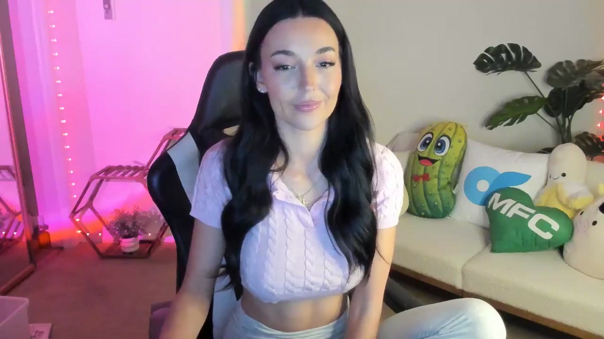 Gallery image thumbnail from SerenaBecker_'s myfreecams stream on, 02/15/2026, 02:14 image 12 of 20