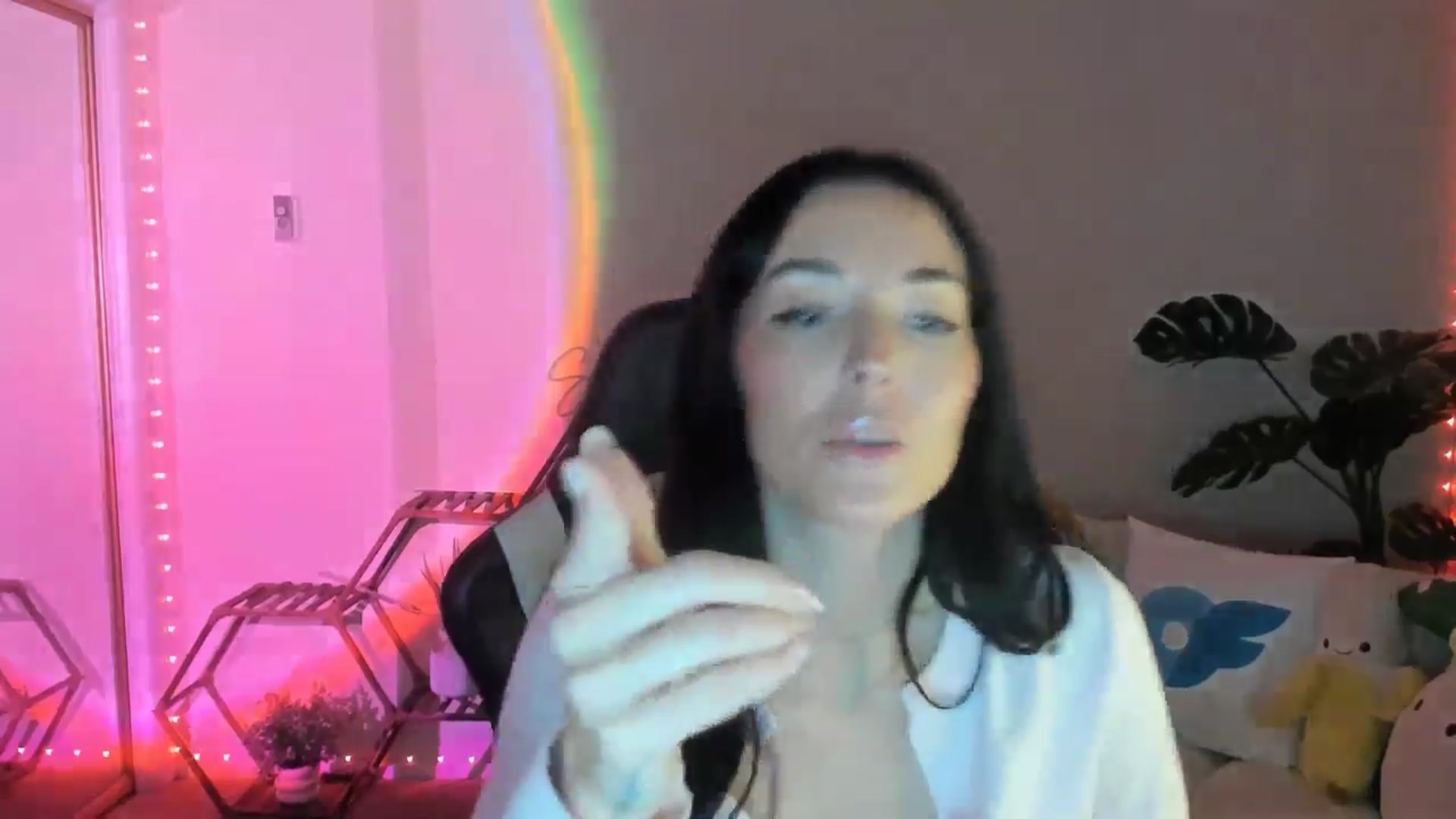 Gallery image thumbnail from SerenaBecker_'s myfreecams stream on, 02/17/2026, 06:05 image 6 of 20