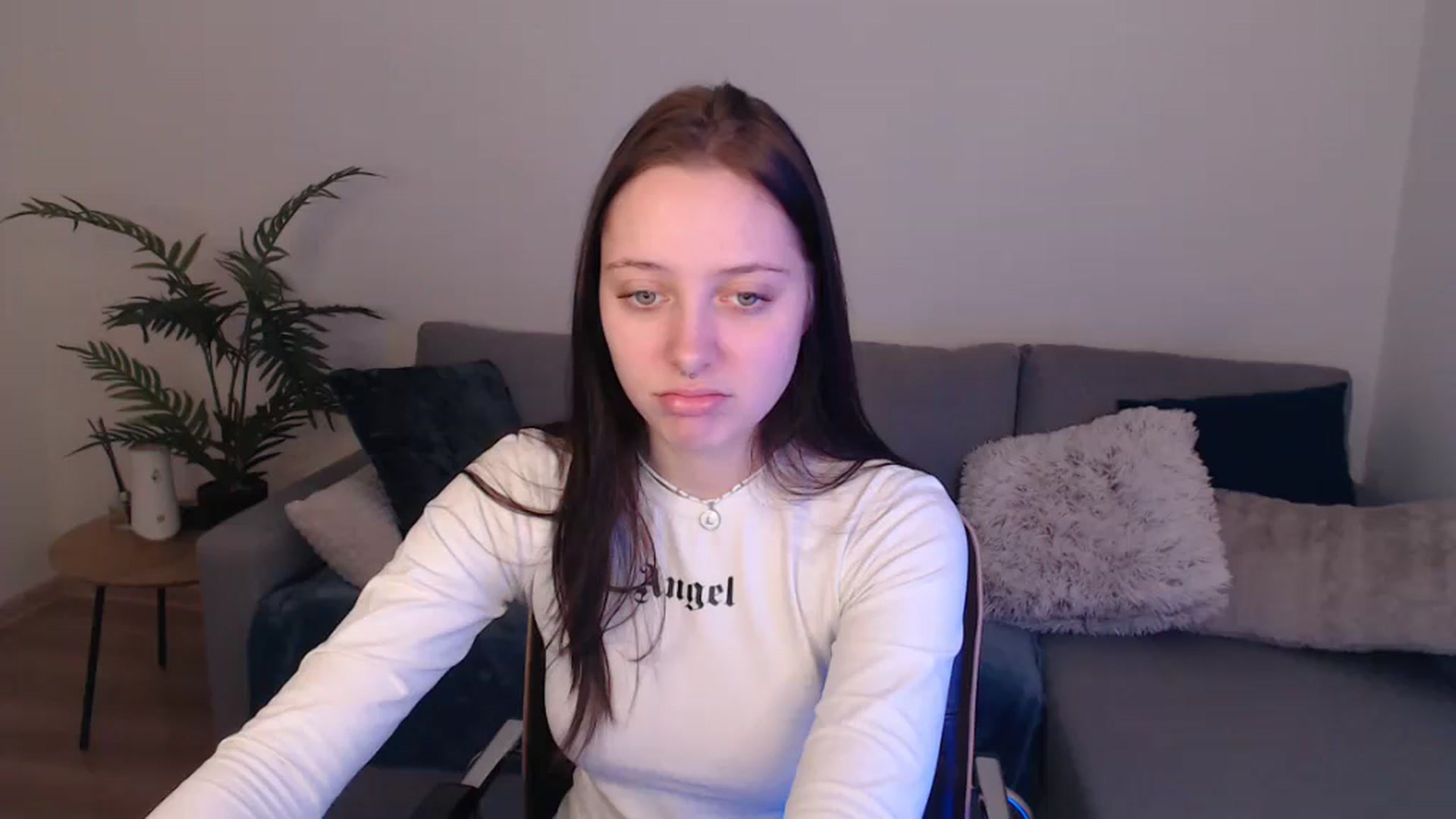 Gallery image thumbnail from SerenaSantos's myfreecams stream on, 03/04/2024, 10:39 image 18 of 20