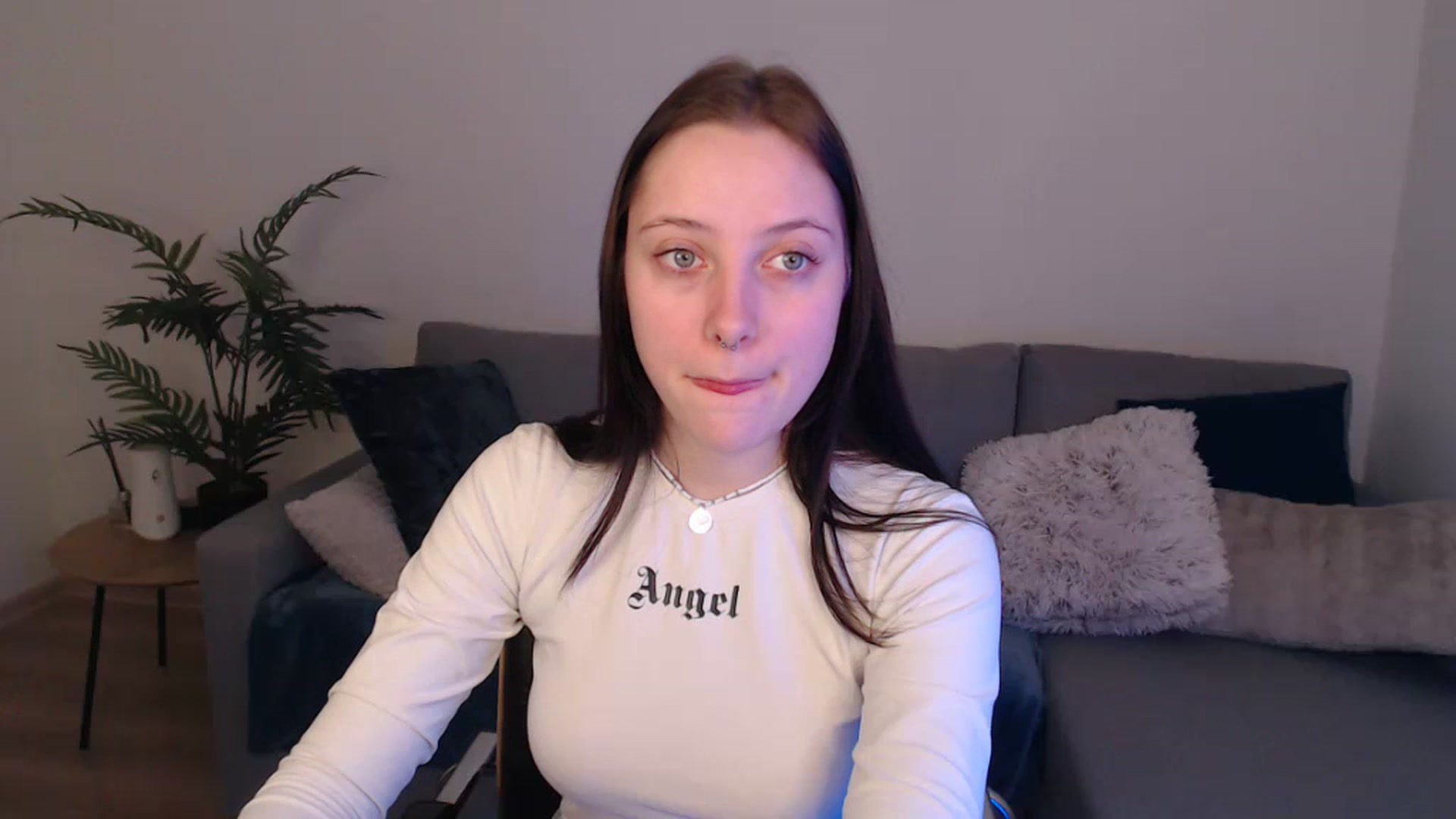 Gallery image thumbnail from SerenaSantos's myfreecams stream on, 03/04/2024, 10:39 image 5 of 20