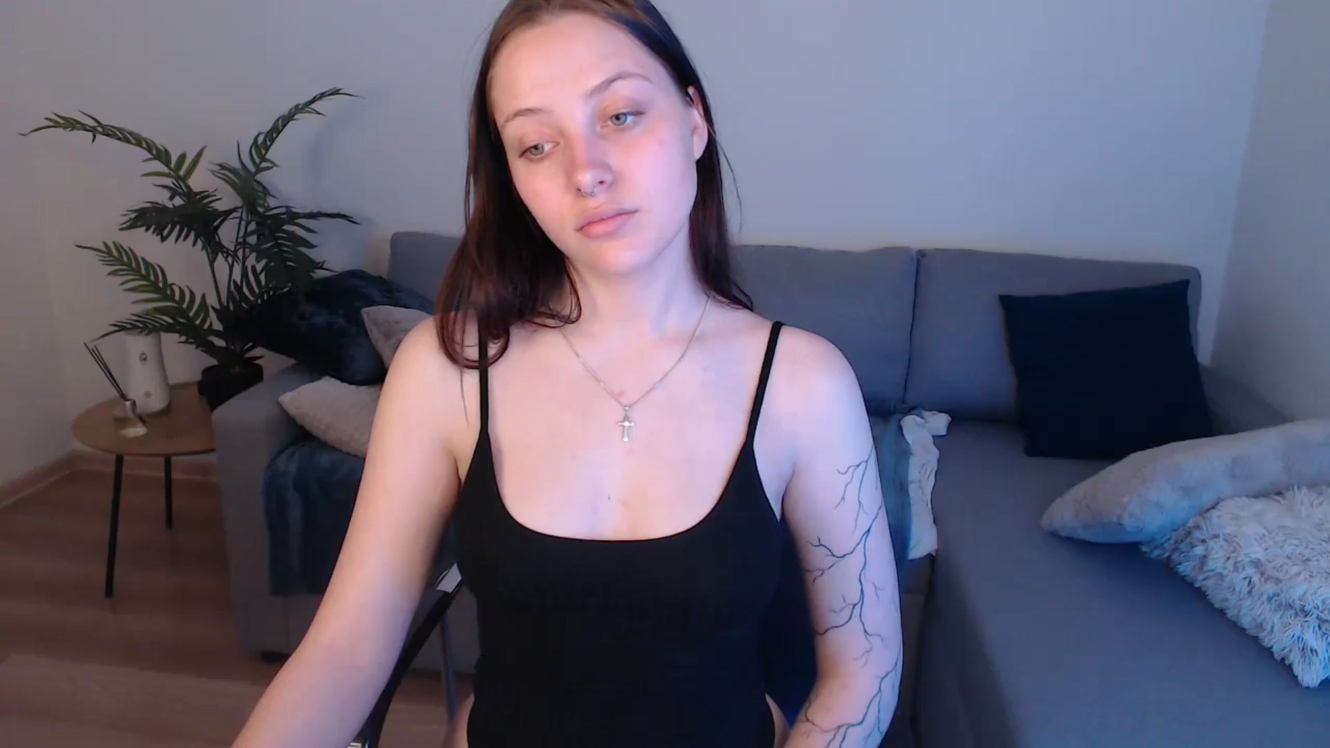 Gallery image thumbnail from SerenaSantos's myfreecams stream on, 04/23/2024, 09:42 image 17 of 20