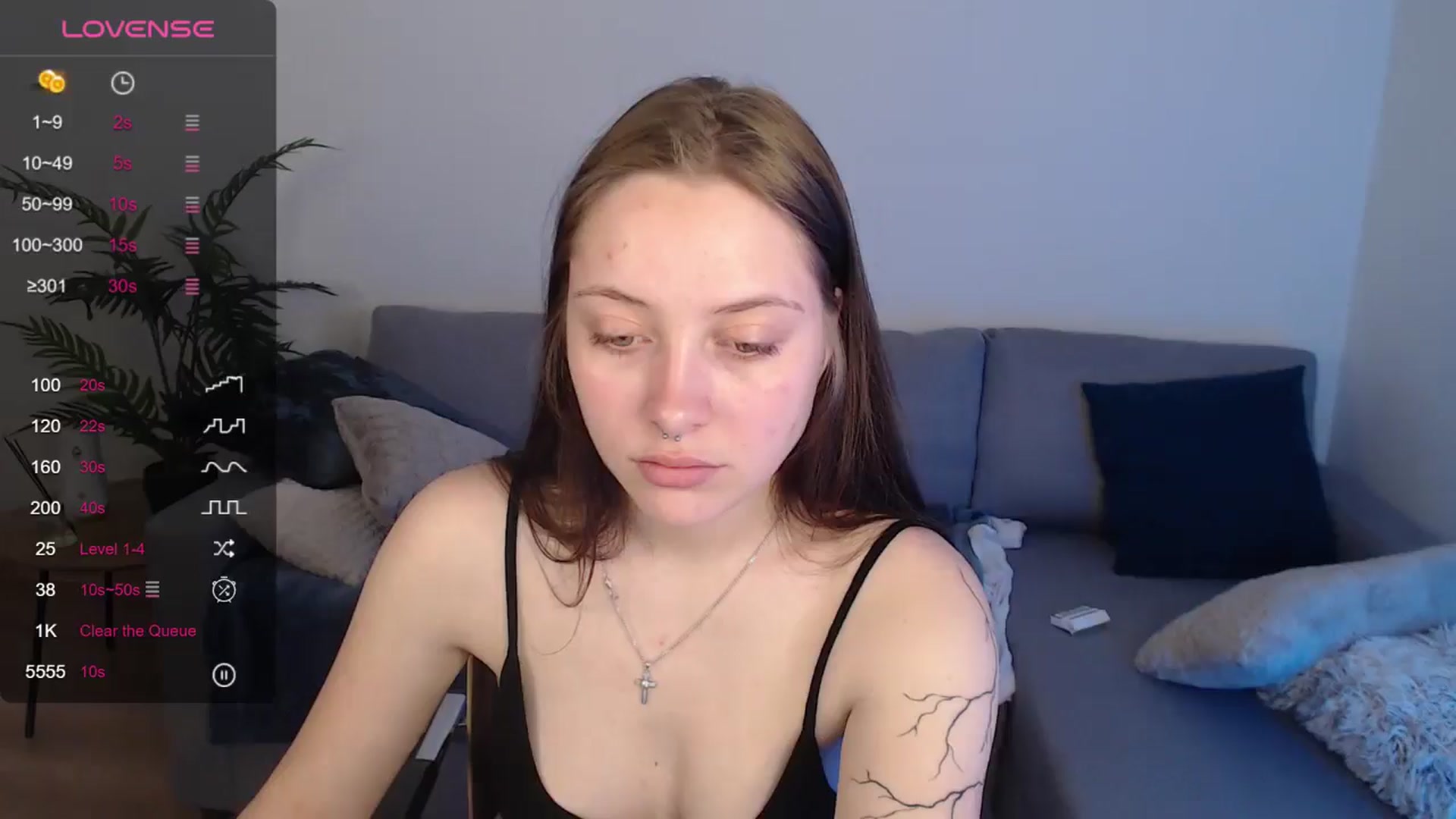Gallery image thumbnail from SerenaSantos's myfreecams stream on, 04/26/2024, 10:17 image 1 of 20