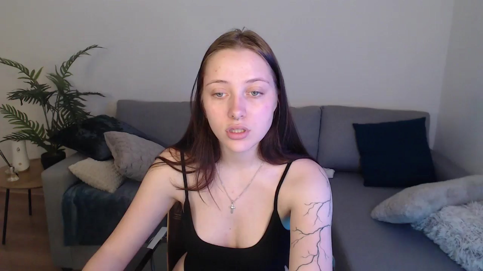 Gallery image thumbnail from SerenaSantos's myfreecams stream on, 04/27/2024, 12:26 image 9 of 20