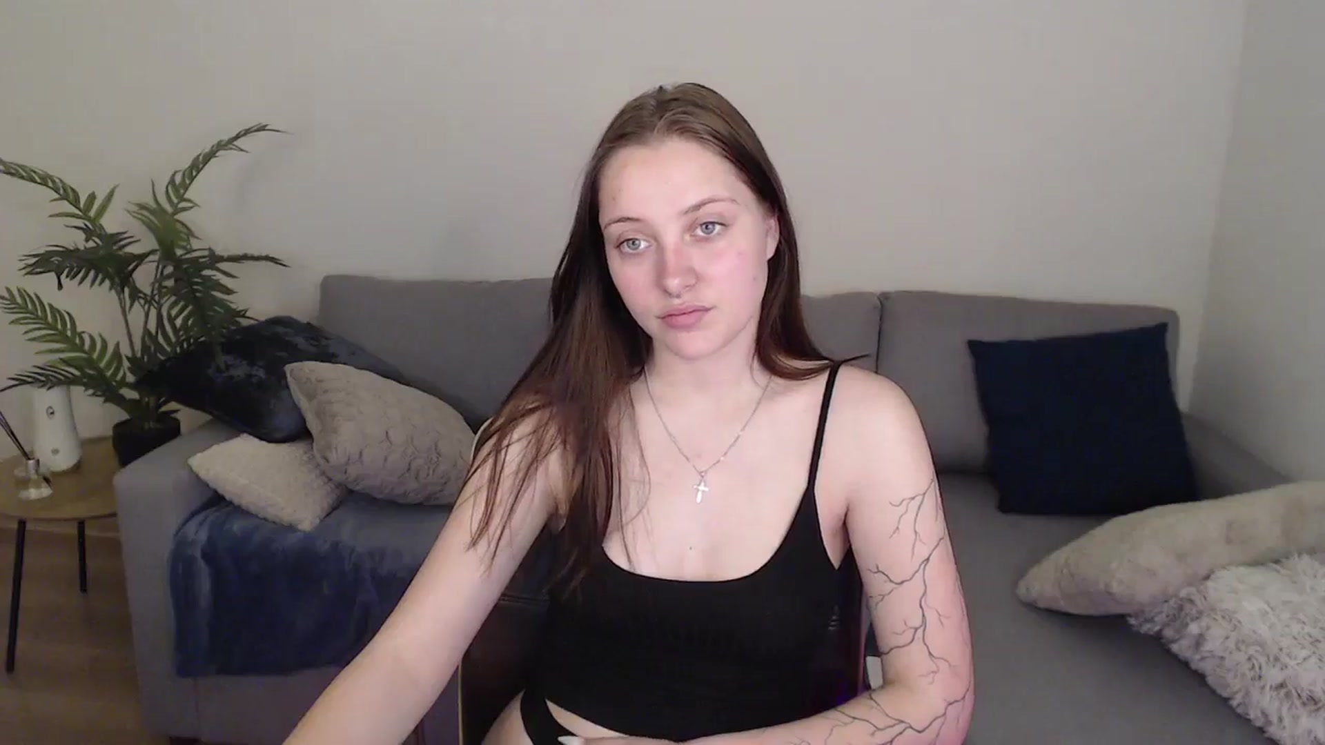 Gallery image thumbnail from SerenaSantos's myfreecams stream on, 04/27/2024, 12:26 image 19 of 20