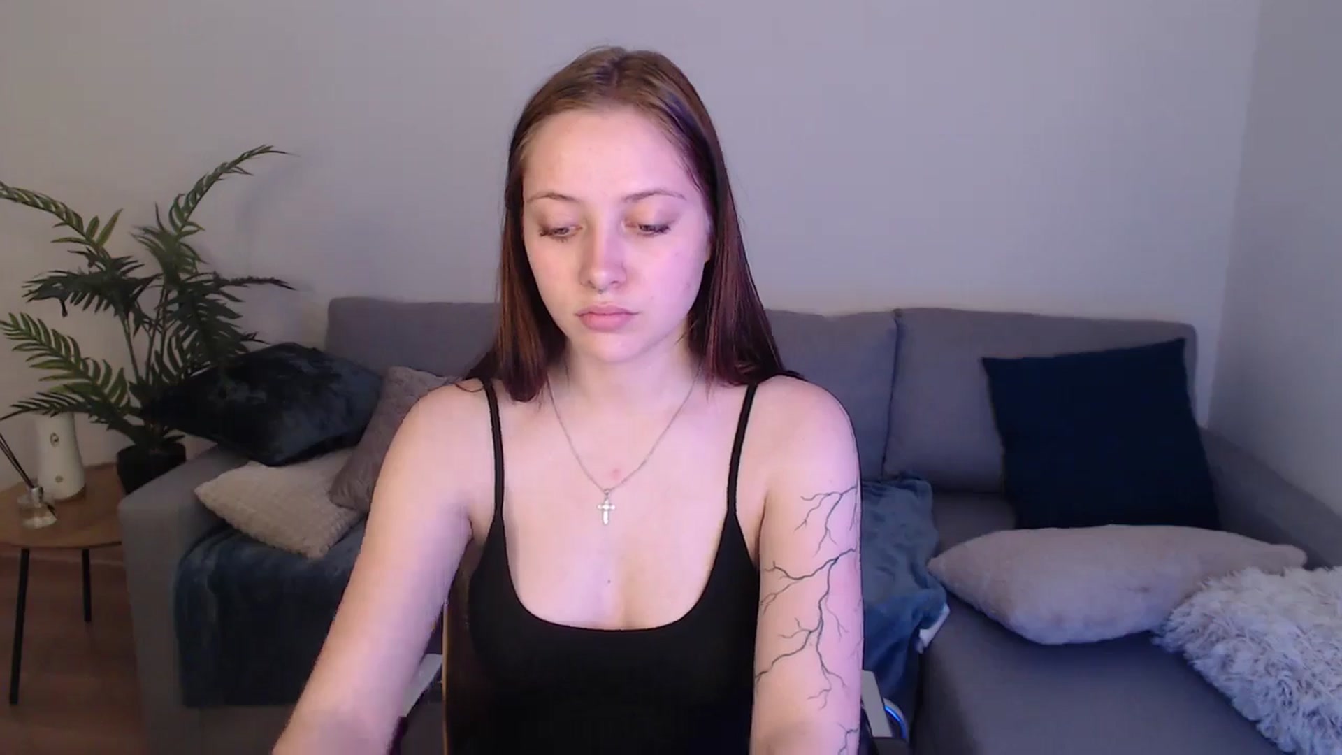 Gallery image thumbnail from SerenaSantos's myfreecams stream on, 04/29/2024, 11:29 image 16 of 20