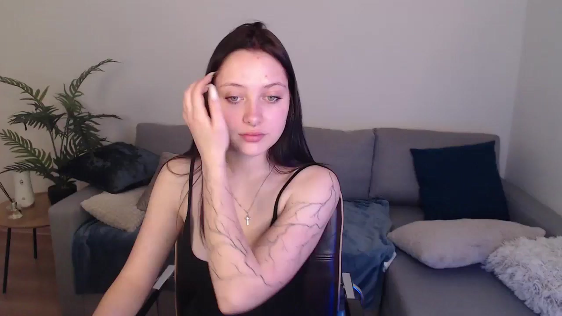 Gallery image thumbnail from SerenaSantos's myfreecams stream on, 05/03/2024, 09:19 image 5 of 20