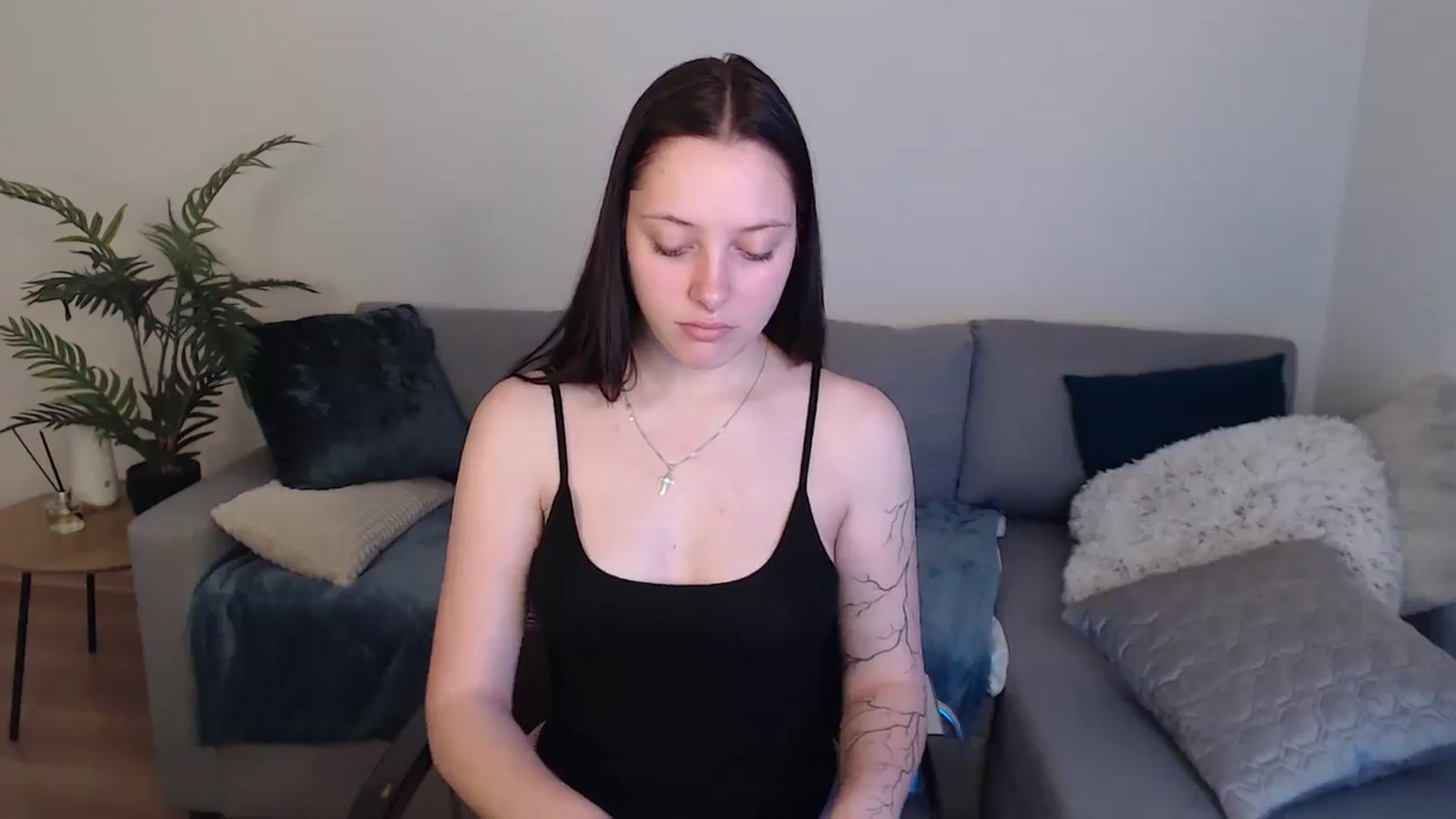 Gallery image thumbnail from SerenaSantos's myfreecams stream on, 05/11/2024, 09:02 image 15 of 20