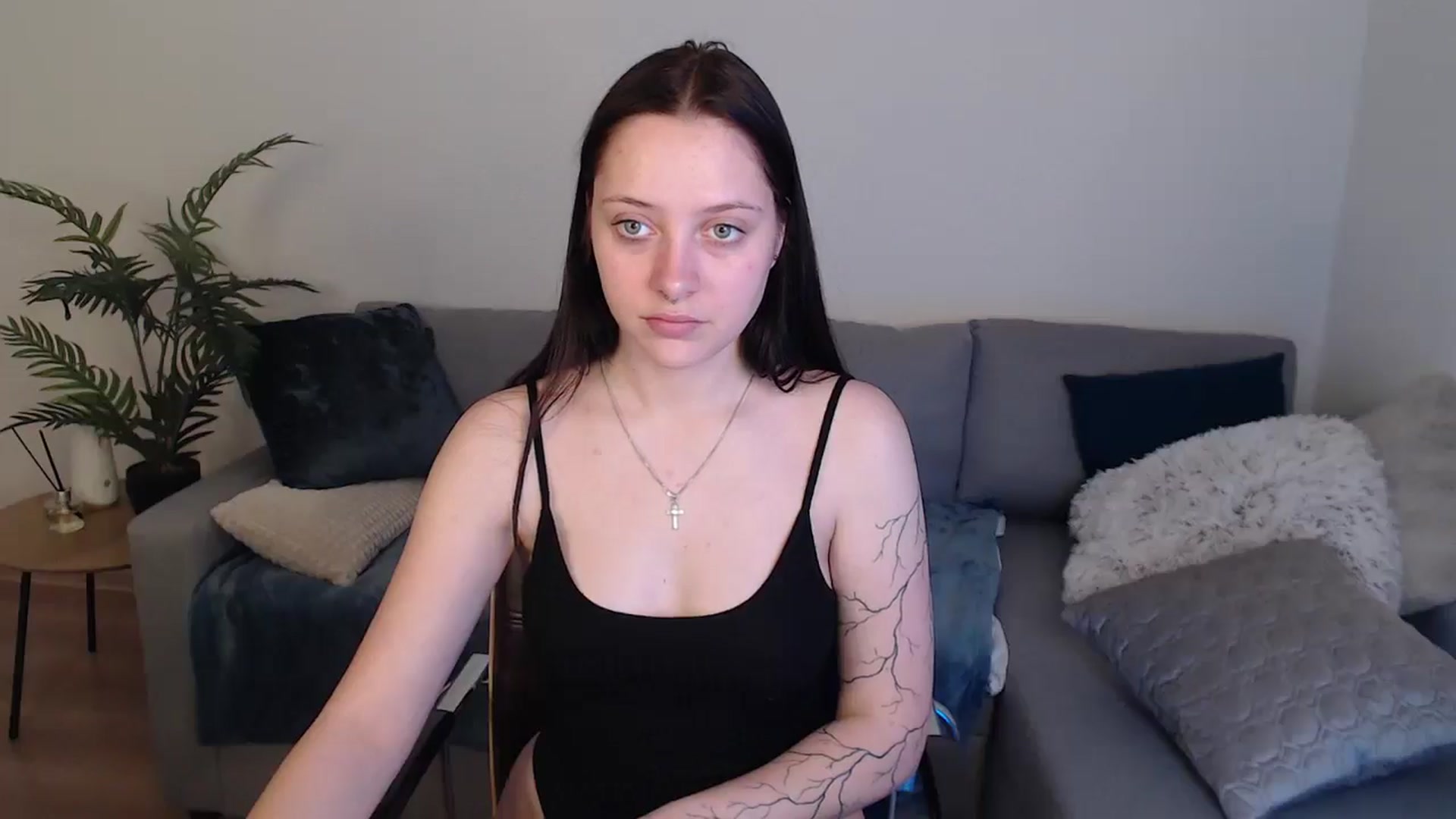 Gallery image thumbnail from SerenaSantos's myfreecams stream on, 05/11/2024, 09:02 image 8 of 20