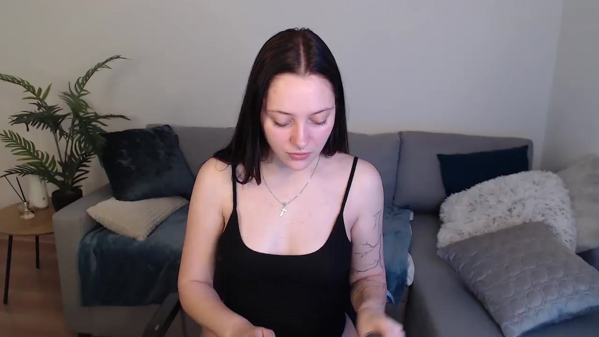 Gallery image thumbnail from SerenaSantos's myfreecams stream on, 05/11/2024, 09:02 image 4 of 20