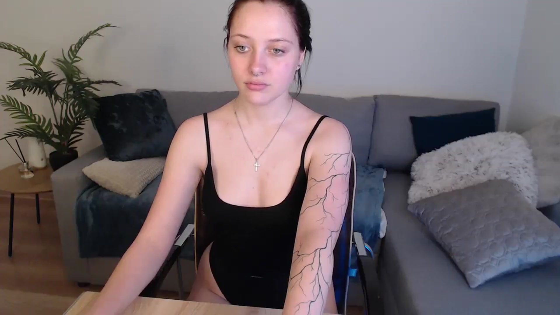 Gallery image thumbnail from SerenaSantos's myfreecams stream on, 05/11/2024, 13:36 image 16 of 20