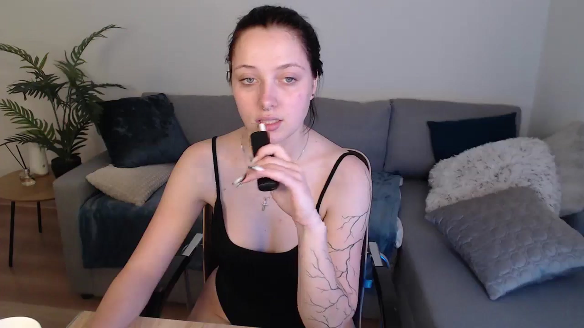 Gallery image thumbnail from SerenaSantos's myfreecams stream on, 05/11/2024, 13:36 image 13 of 20