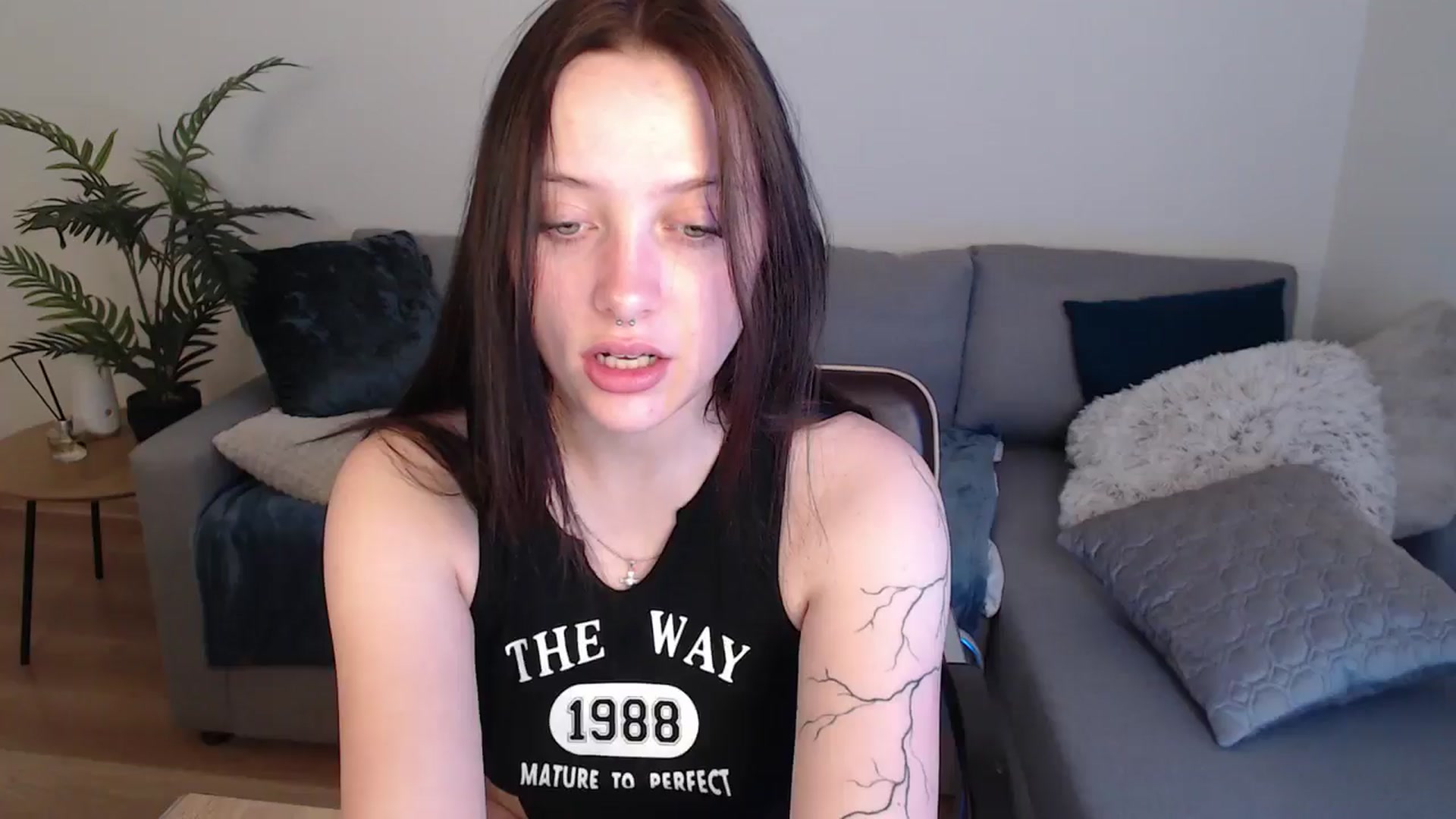 Gallery image thumbnail from SerenaSantos's myfreecams stream on, 05/13/2024, 09:54 image 1 of 20