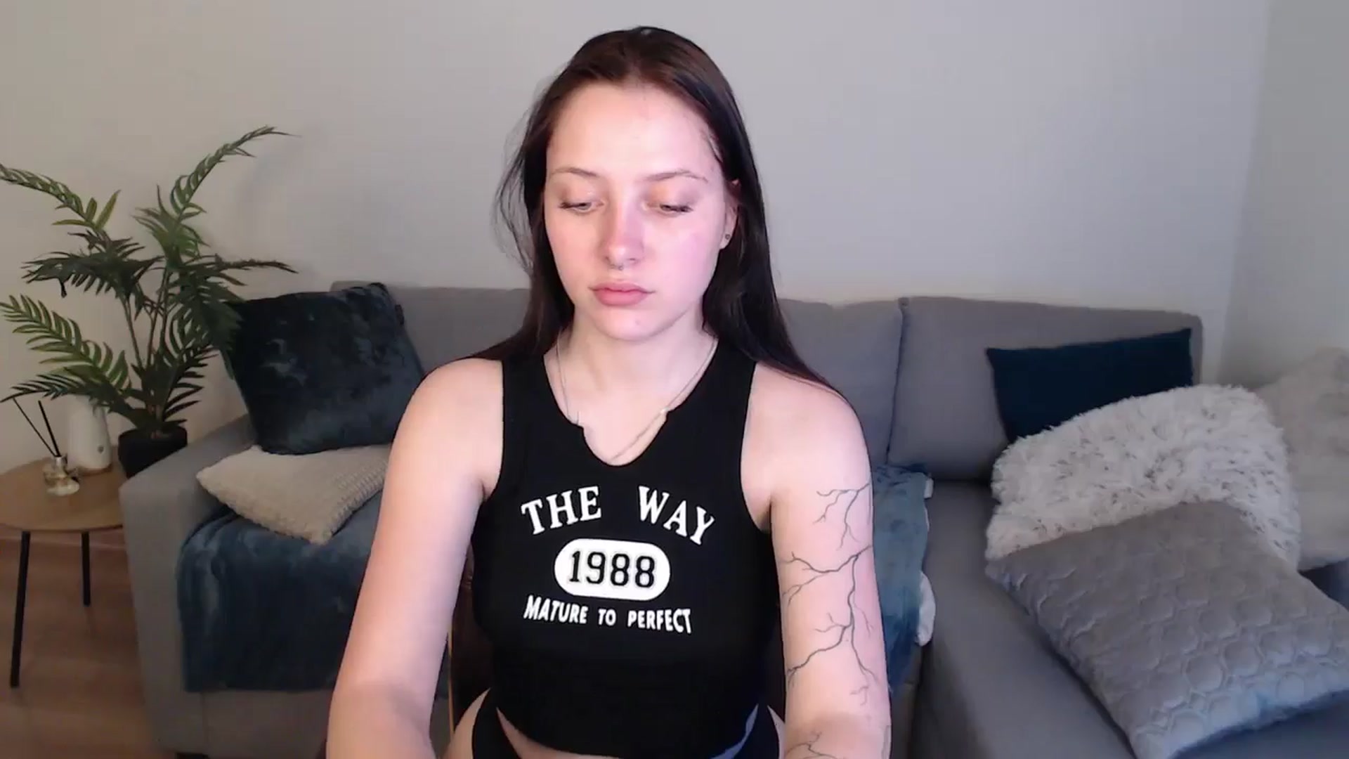 Gallery image thumbnail from SerenaSantos's myfreecams stream on, 05/13/2024, 10:27 image 7 of 20